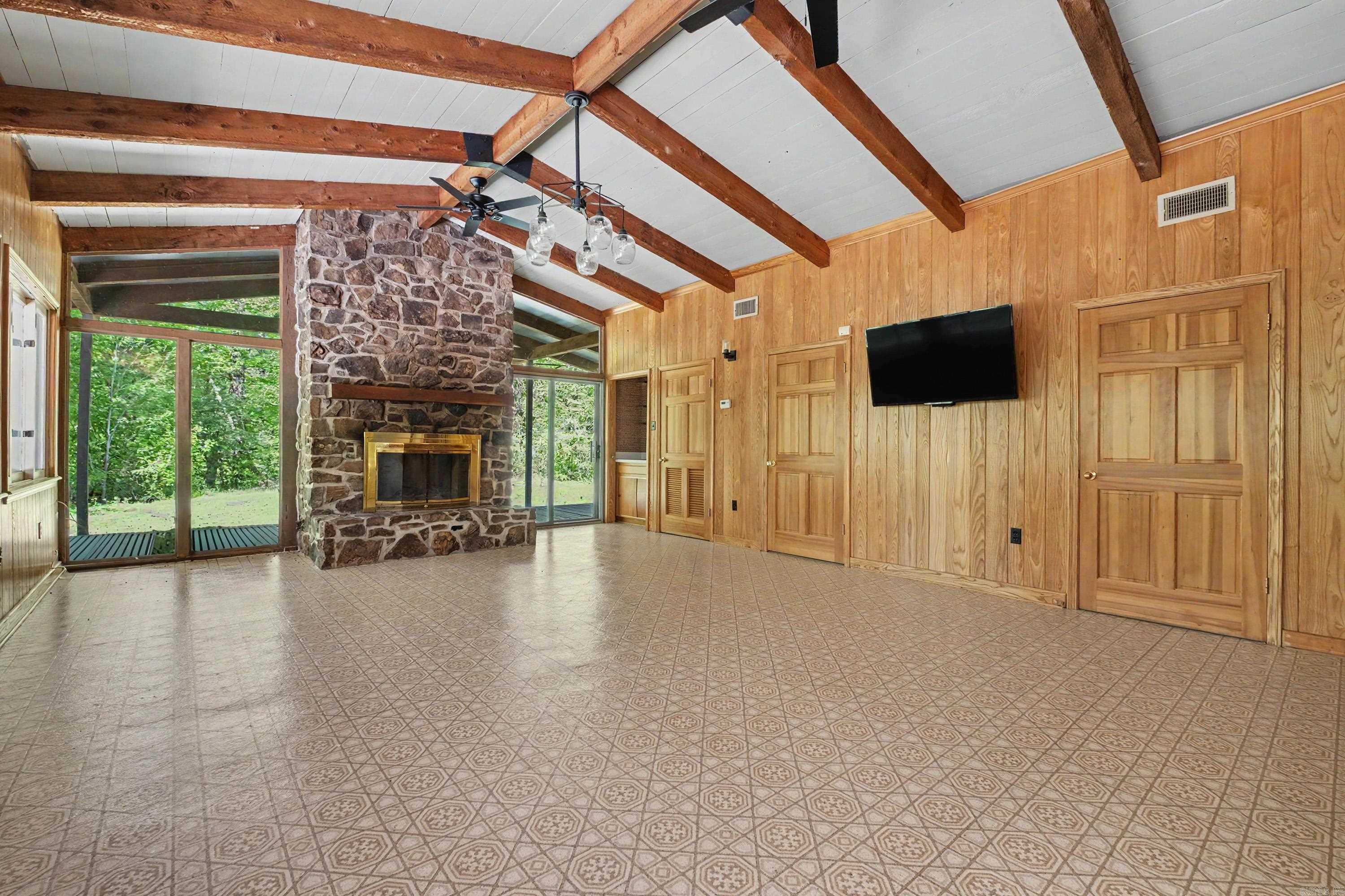 OLD HELENA - Residential