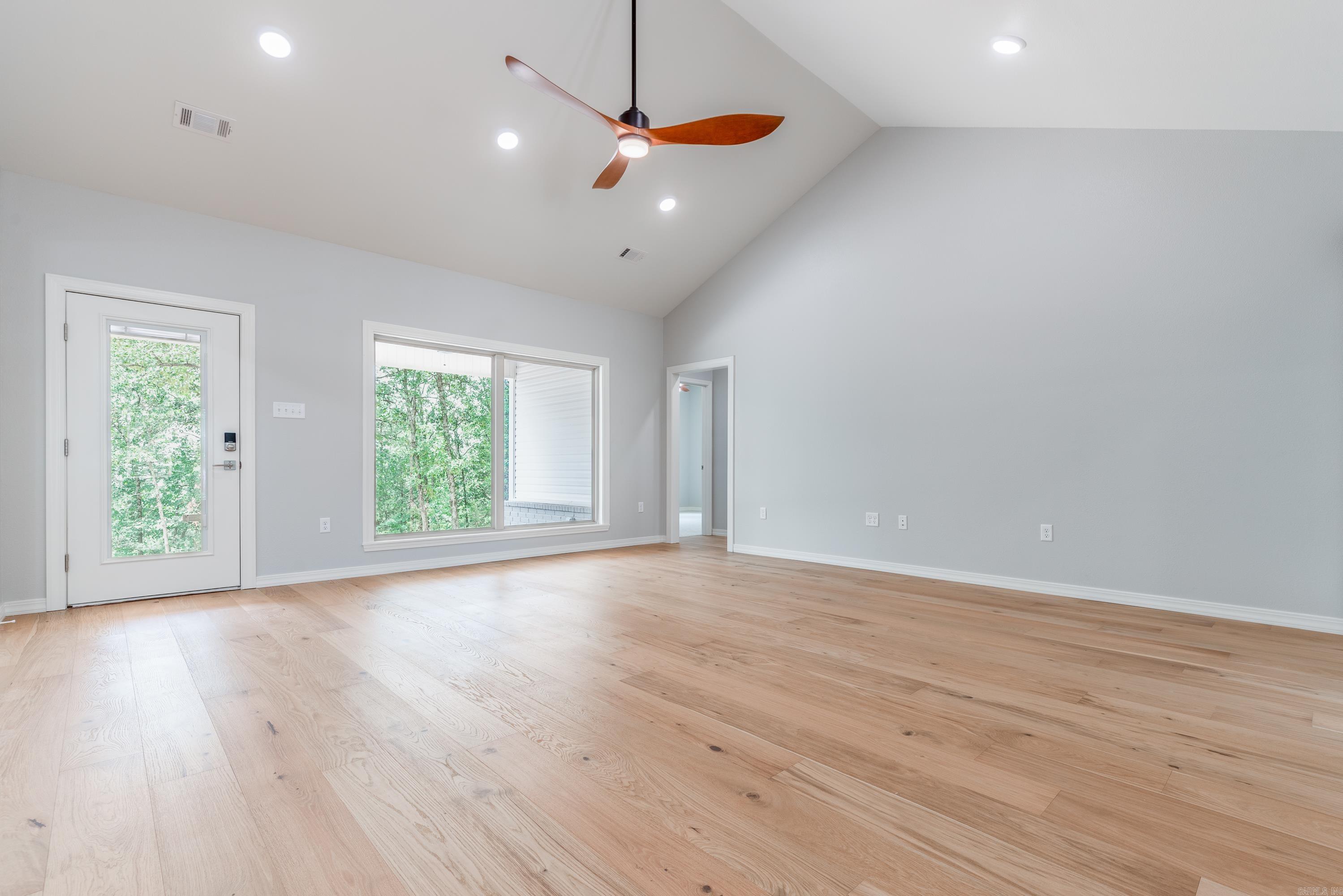 Eagle Crest - Residential