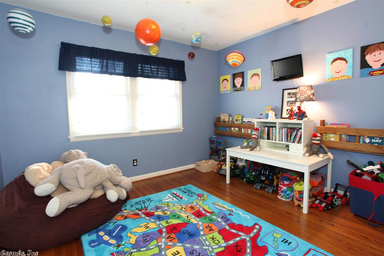 Plaza Heights - Residential