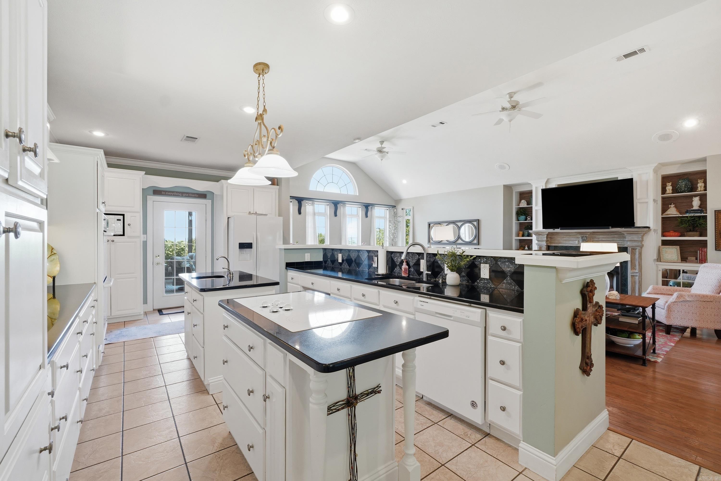 Pinnacle Ridge Phase I - Residential