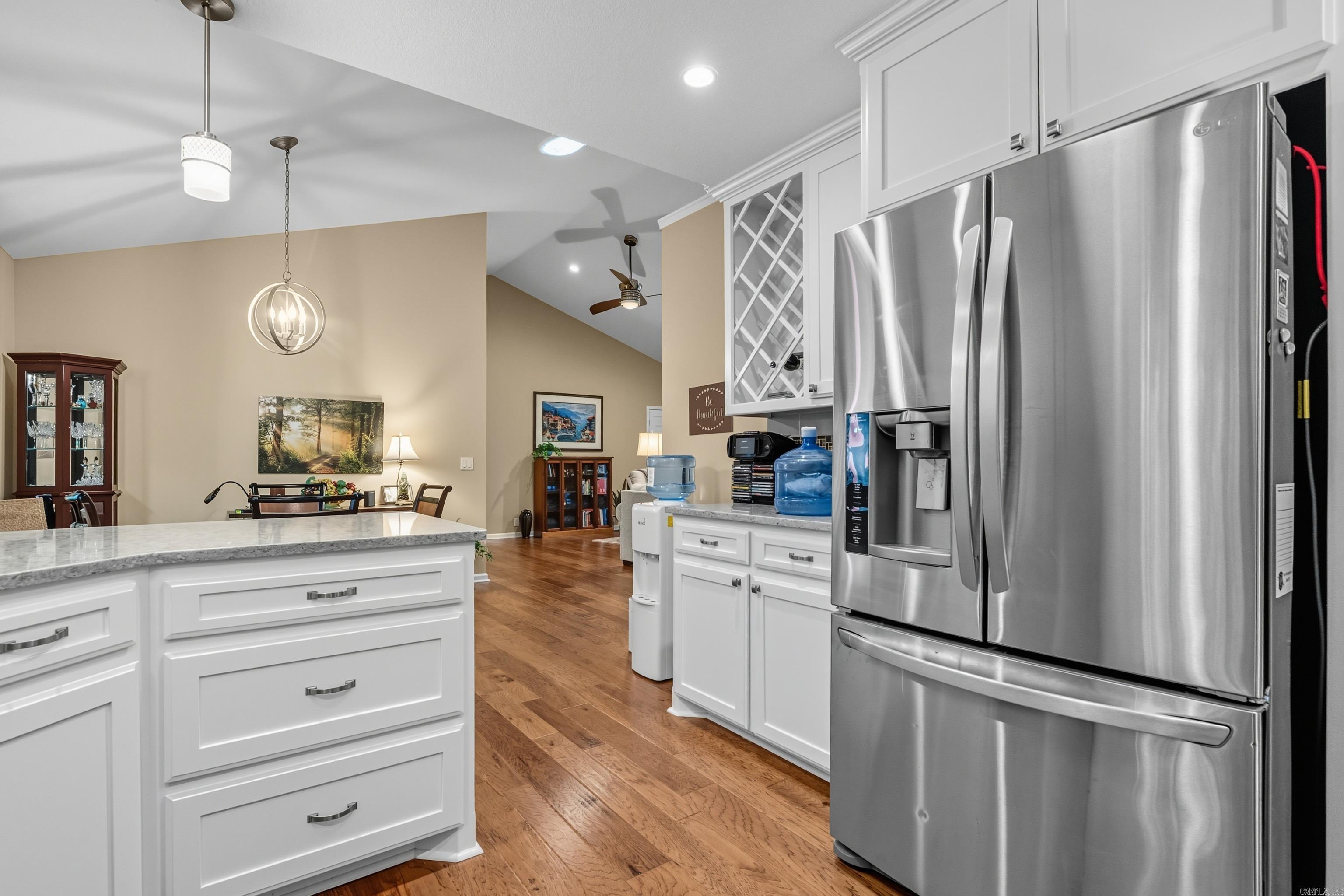 Villa Alegre Courts - Residential