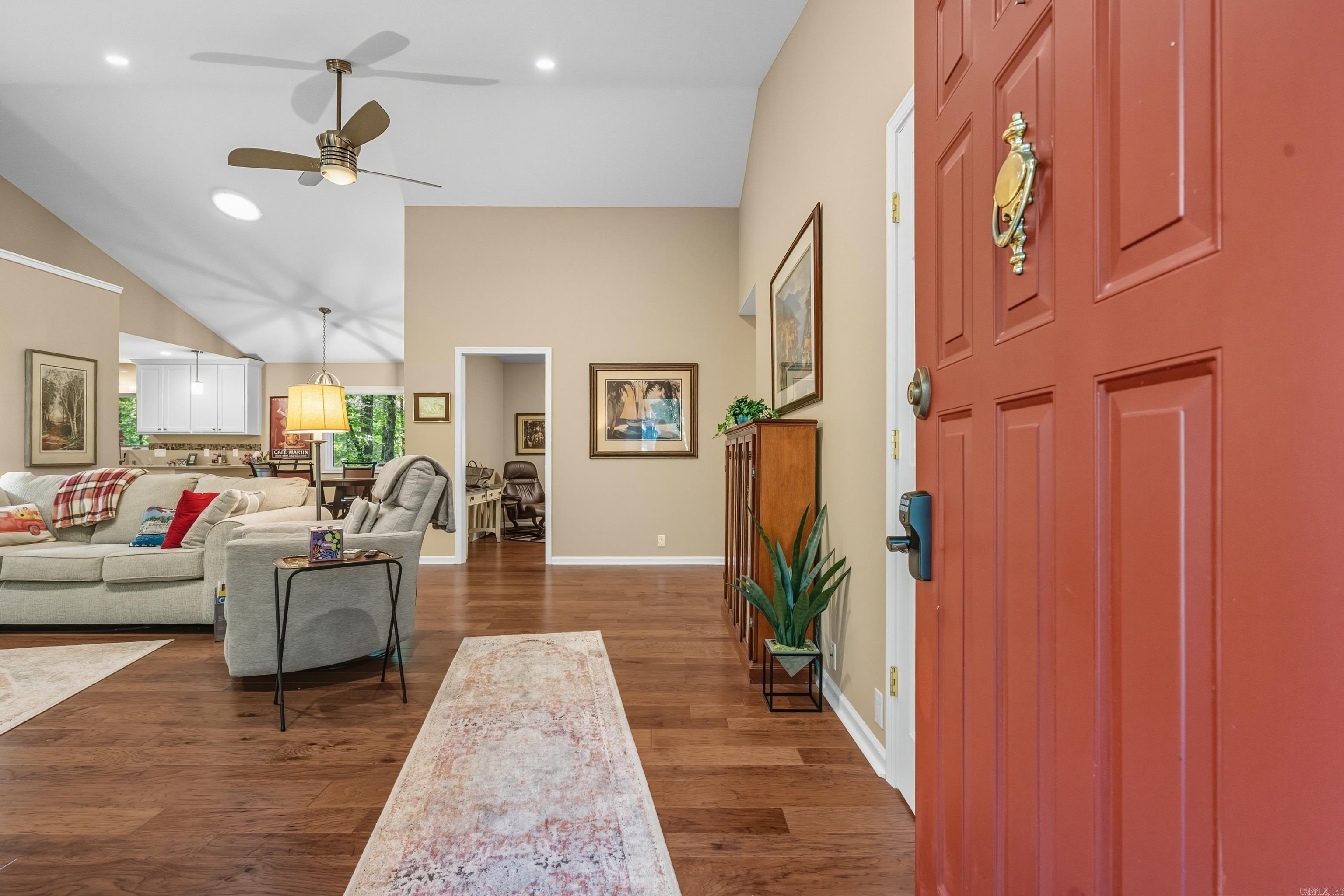 Villa Alegre Courts - Residential