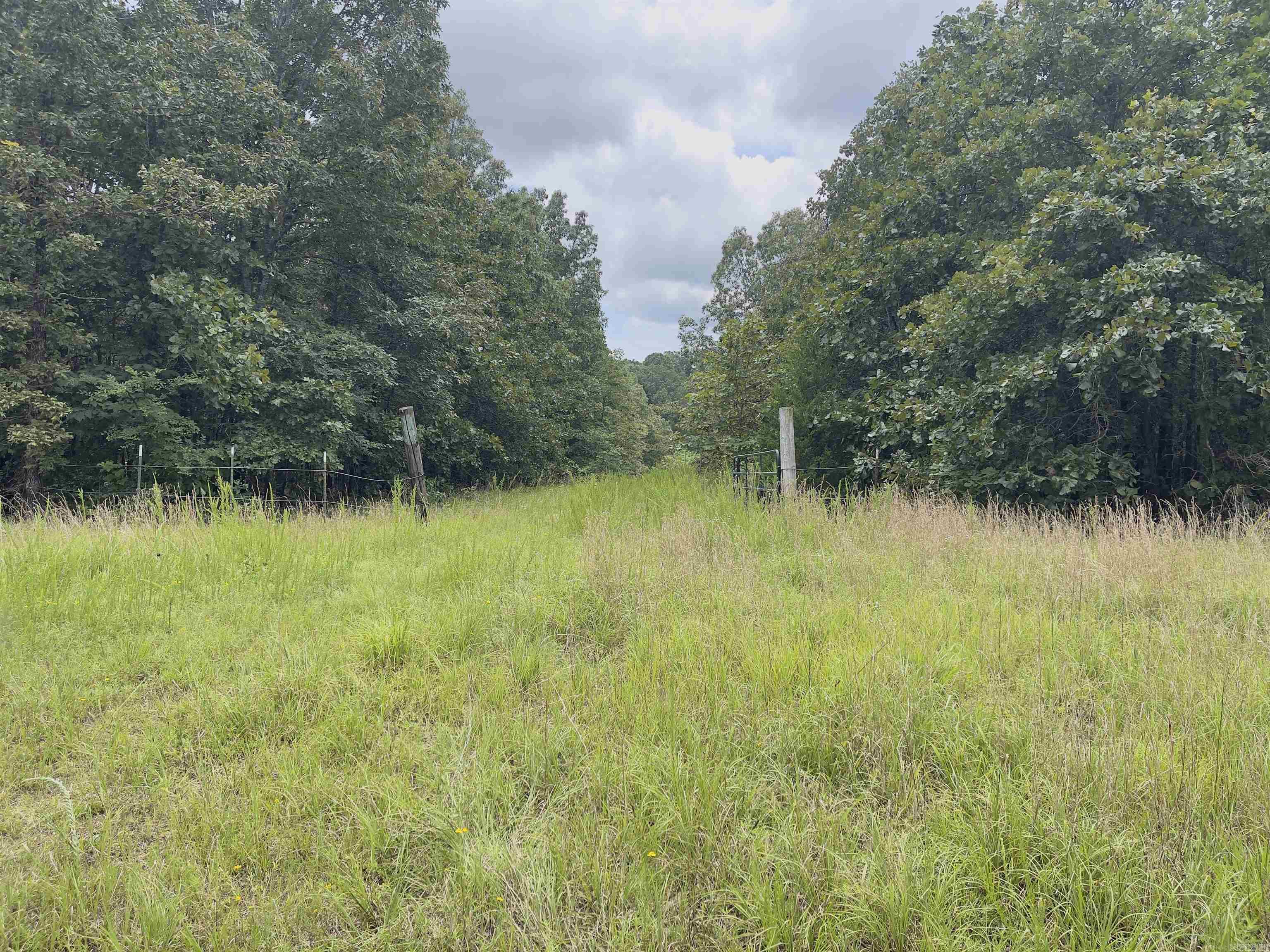 Your Slice of Heaven ā 89+/- Acres of Pure Potential Just Outside Highland, AR! Looking for land with limitless possibilities? This is it! Tucked away in a peaceful setting yet just minutes from the heart of Highland and all the conveniences of town, this 89+/- acre property is a golden opportunity waiting to be claimed. The 35.9-acre parcel gives you room to roam, build, hunt, or create your dream retreatāwhile the additional lots could be sold off to help offset your investment. They say, āBuy landātheyāre not making any more of it,ā and this is your chance to grab a generous piece at an incredible value. Whether you're dreaming of a secluded estate, developing a community, or just securing your own private paradise, the sky is truly the limit. Properties like this don't come around oftenādon't let it slip away!