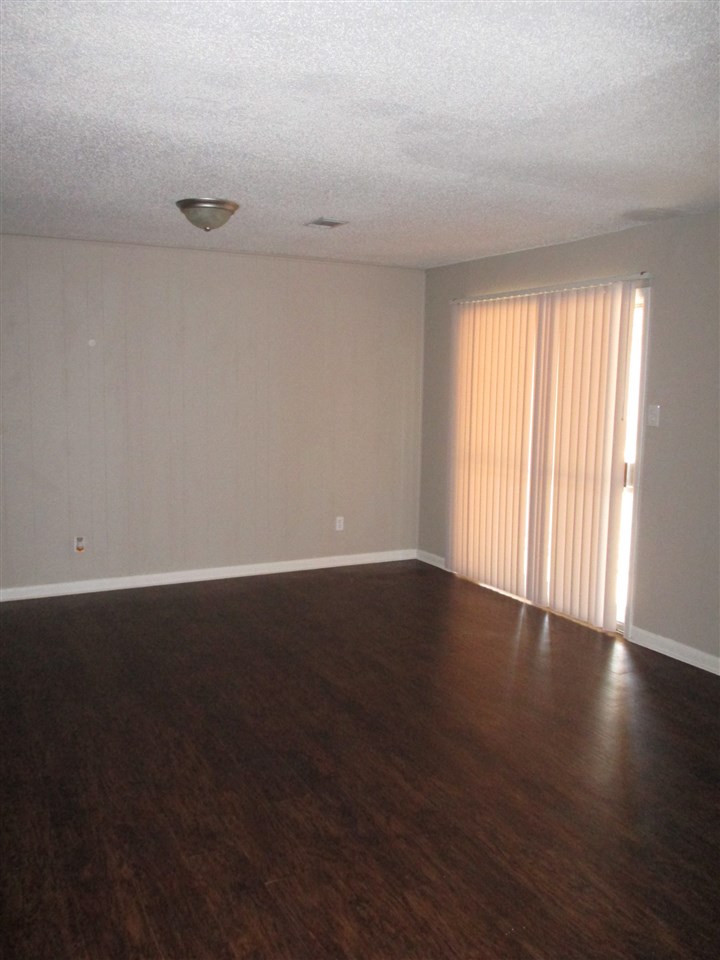 Oak View Annex #1 - Residential Lease