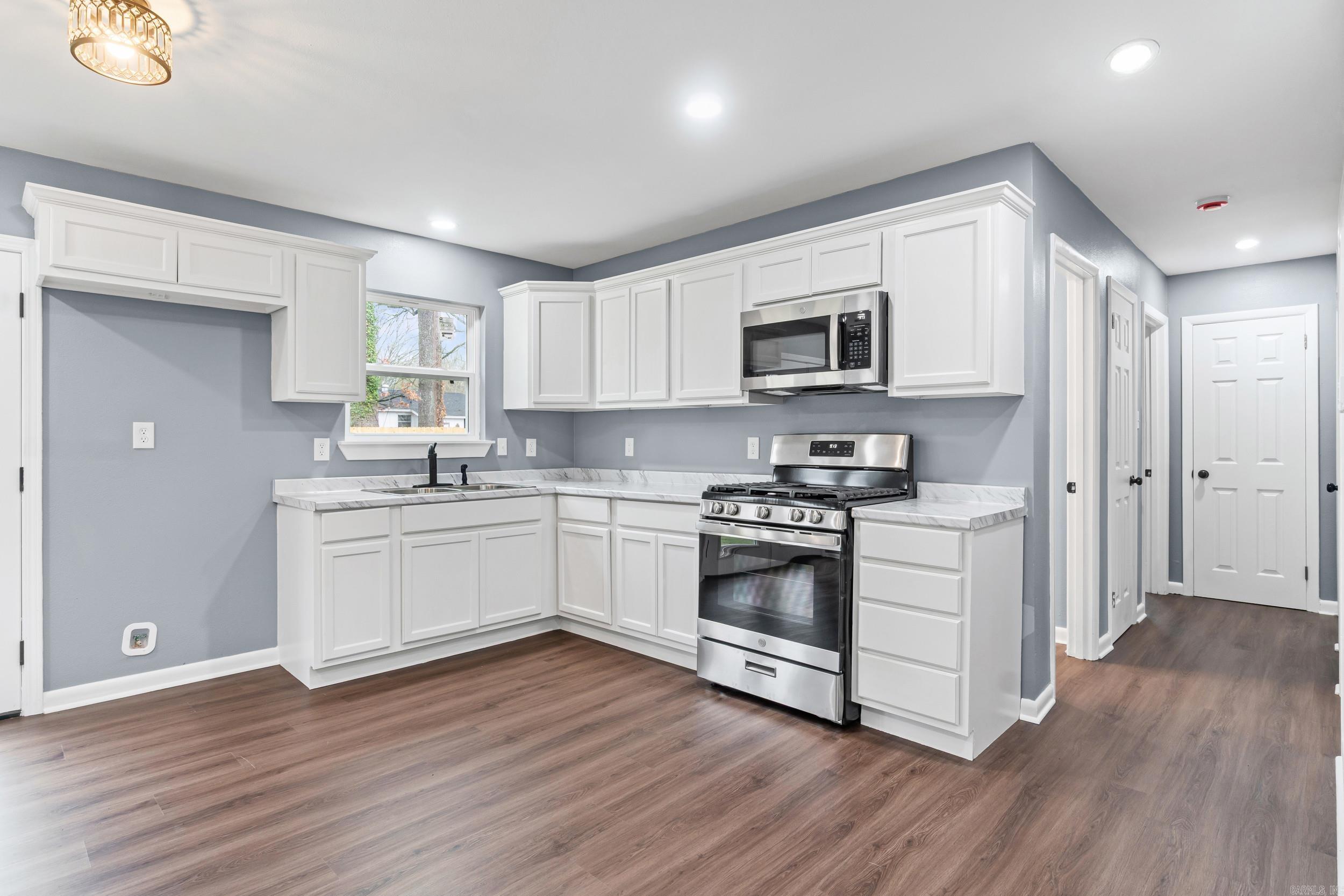 FAIRFIELD - Residential