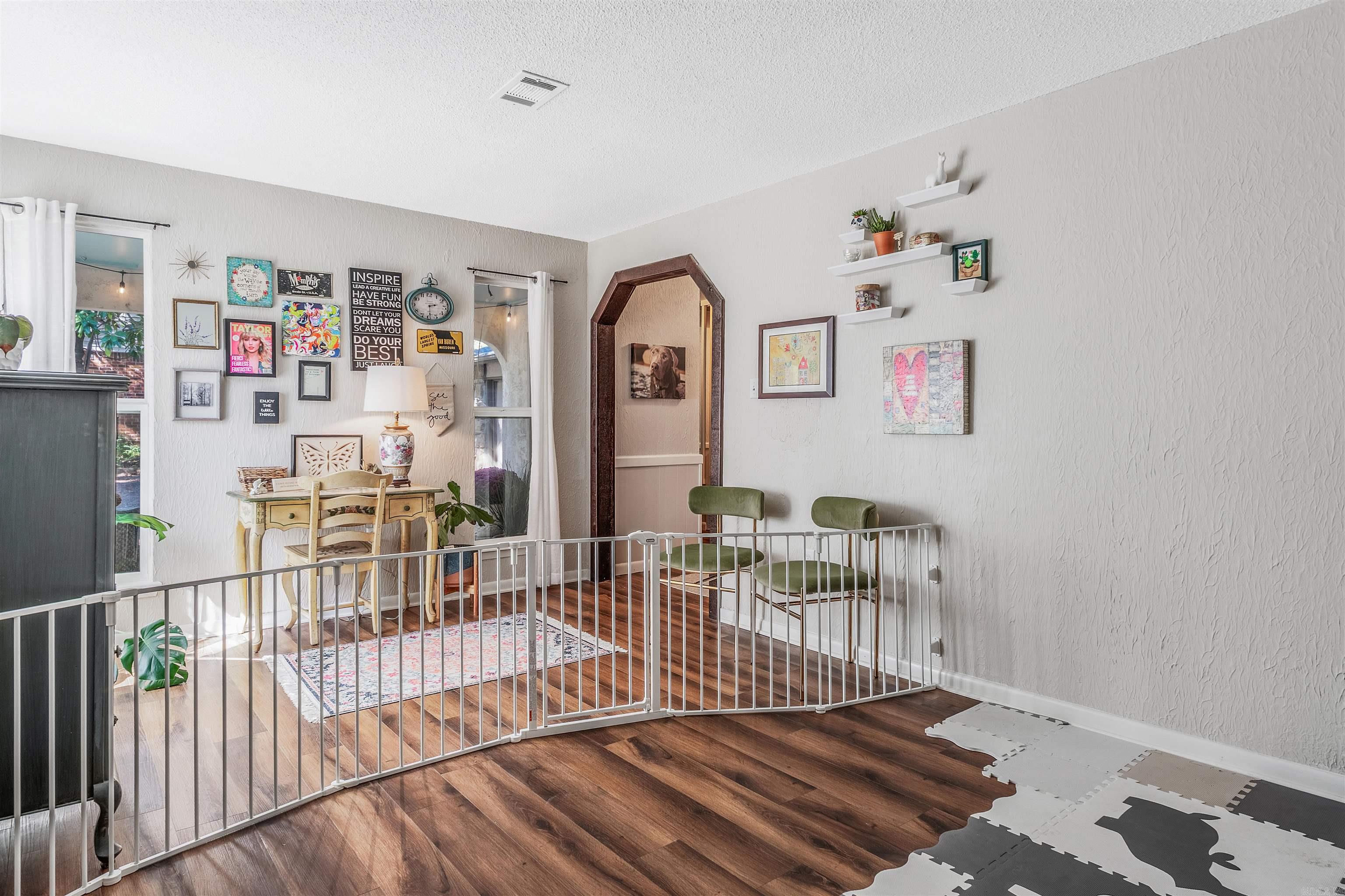 OVERBROOK - Residential