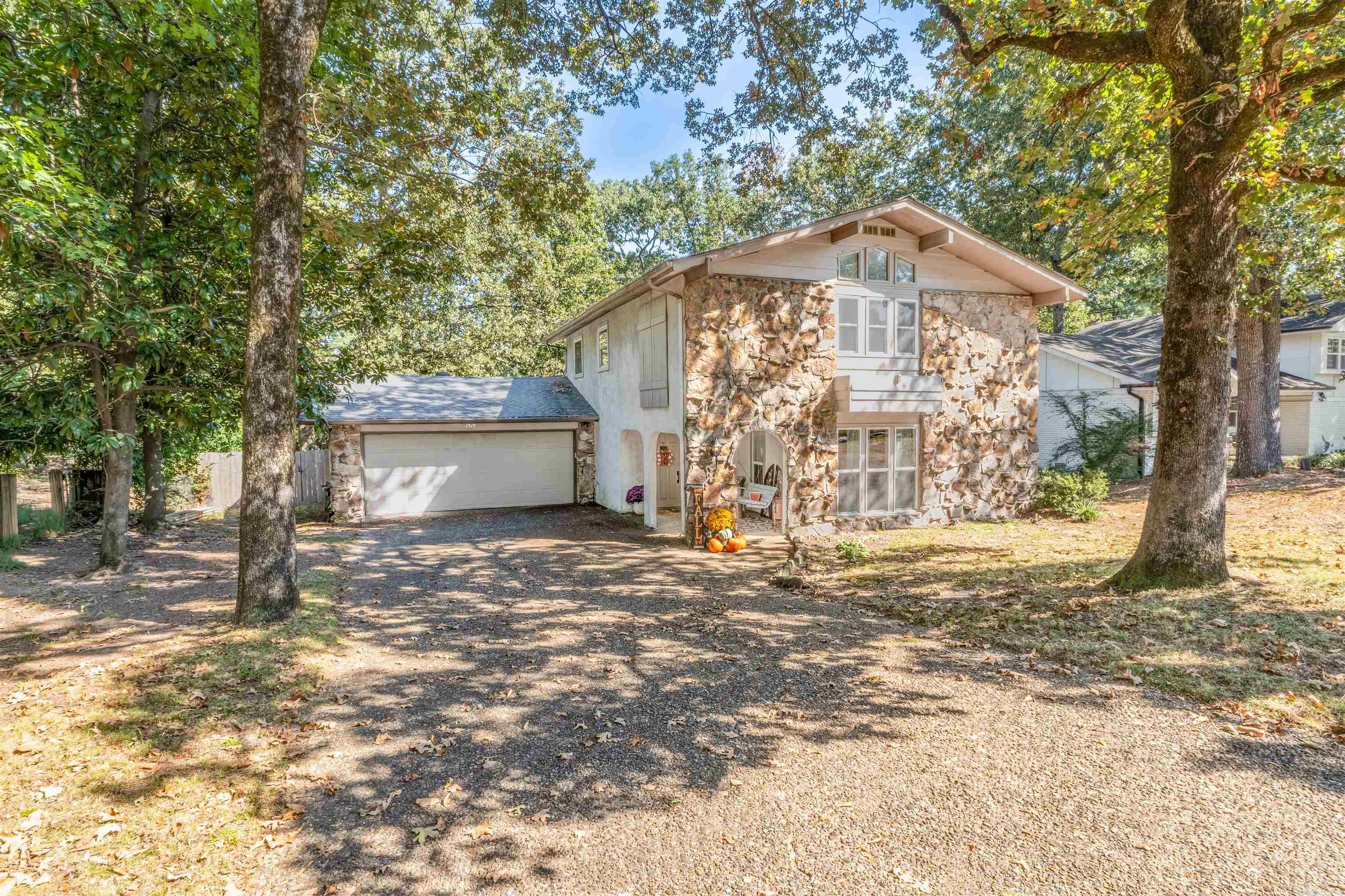 OVERBROOK - Residential