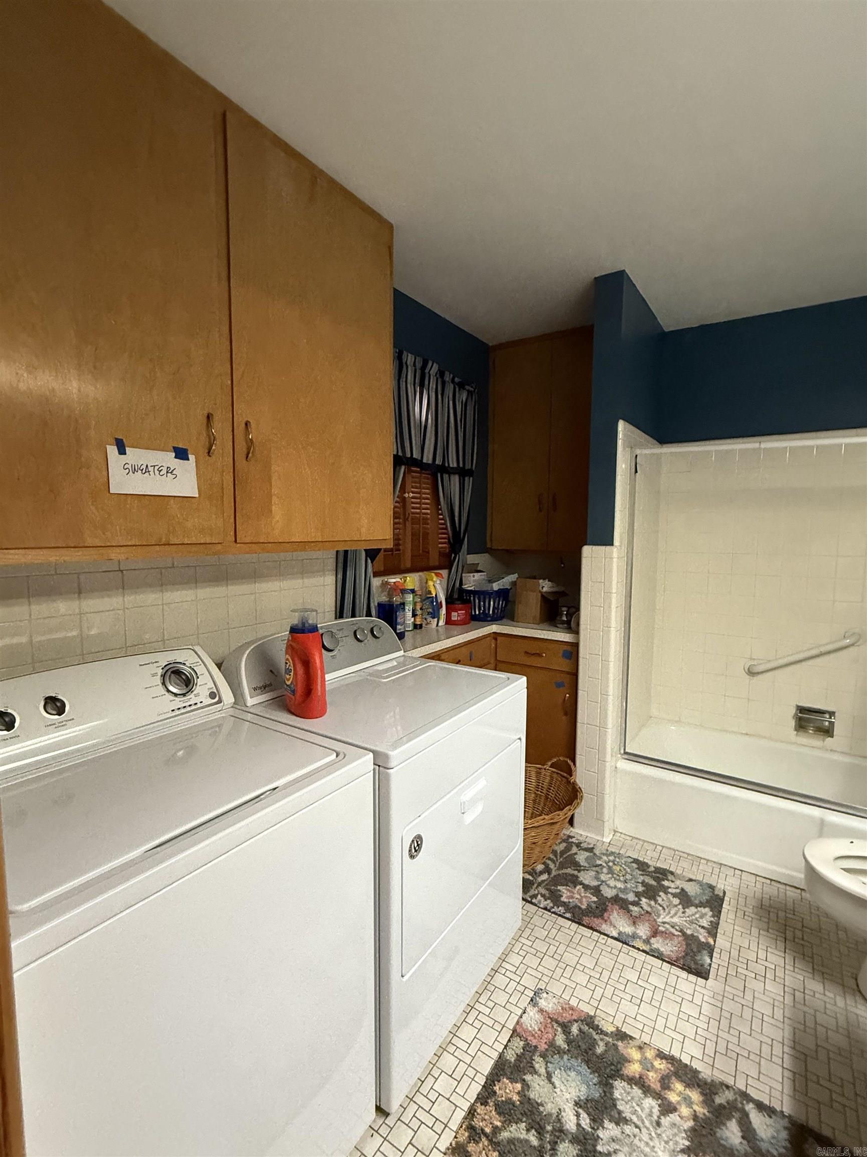 Parker & Johnson - Residential