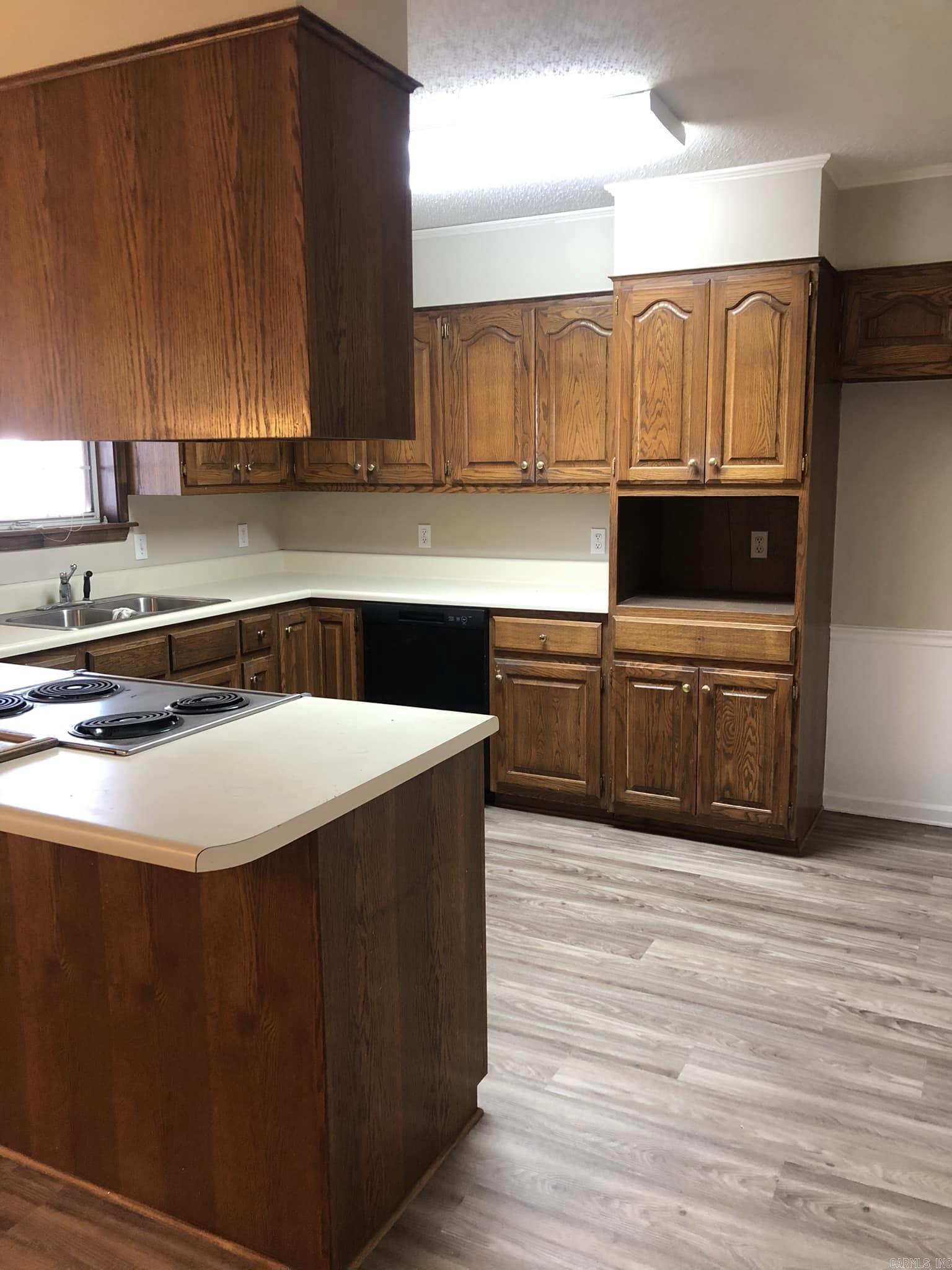 Charlestowne - Residential Lease