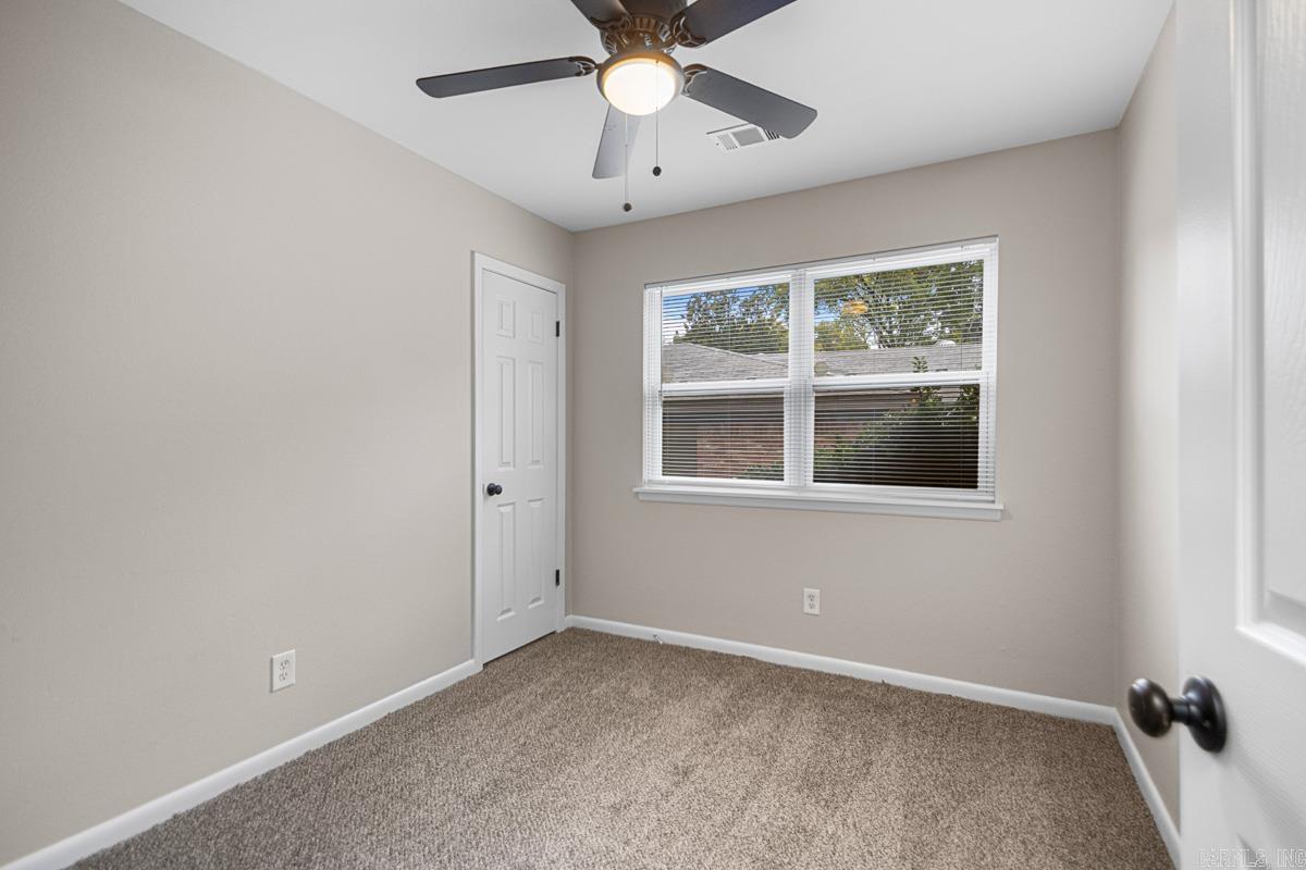 Twin Lakes - Residential