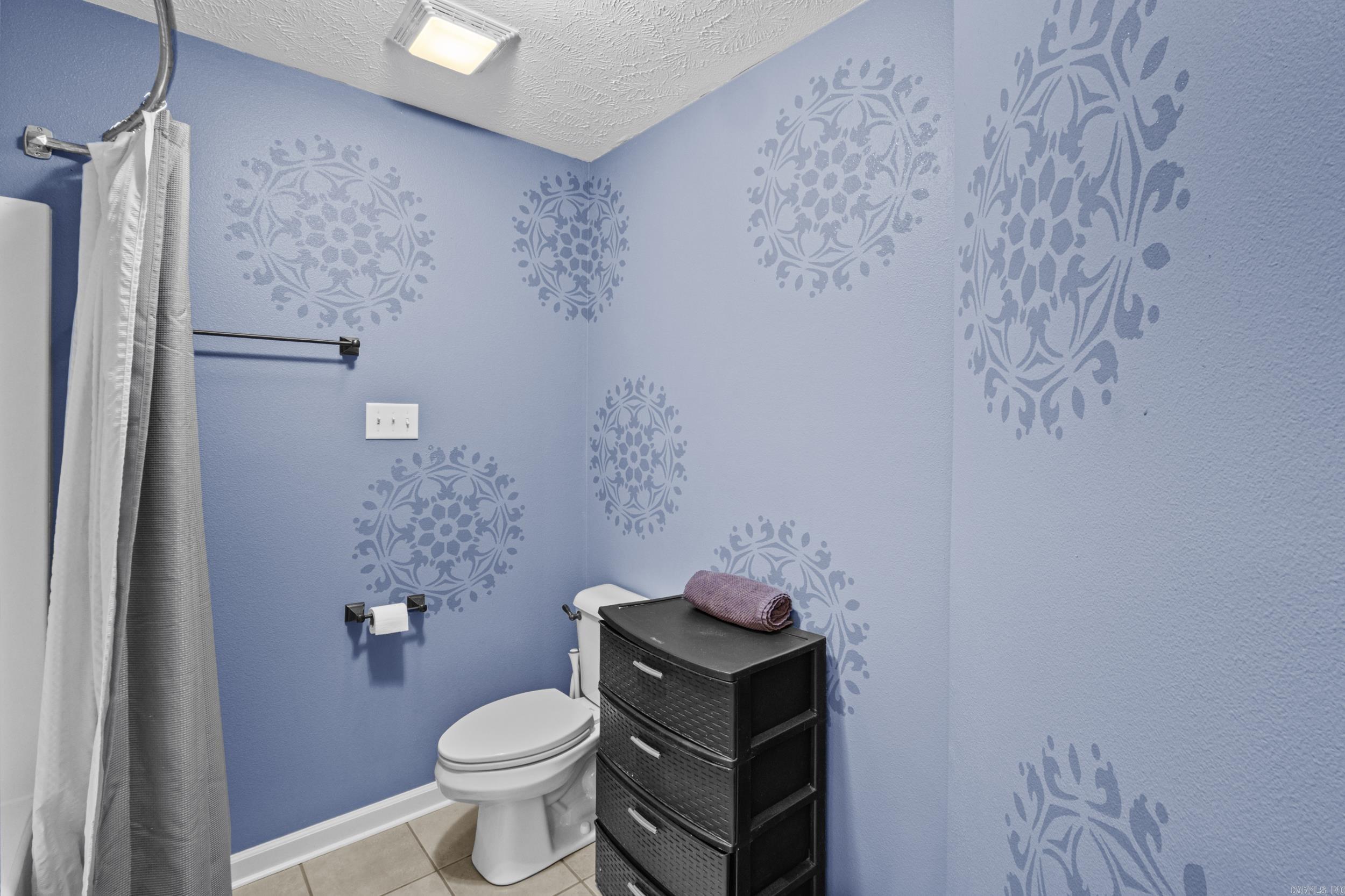 CARRIAGE COURT L - Residential