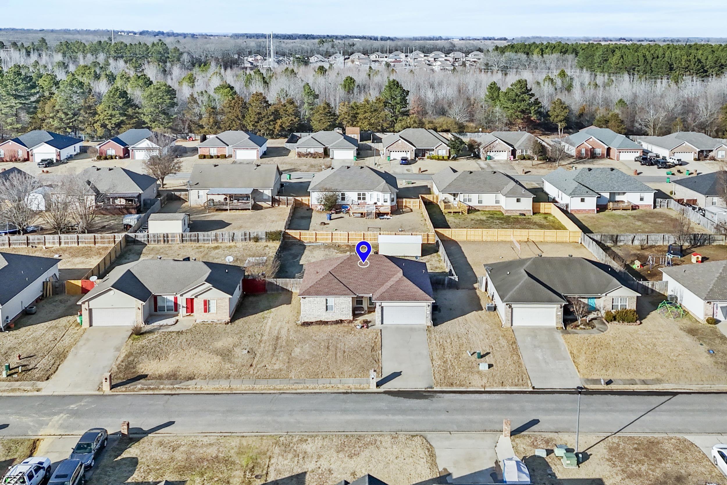 CARRIAGE COURT L - Residential