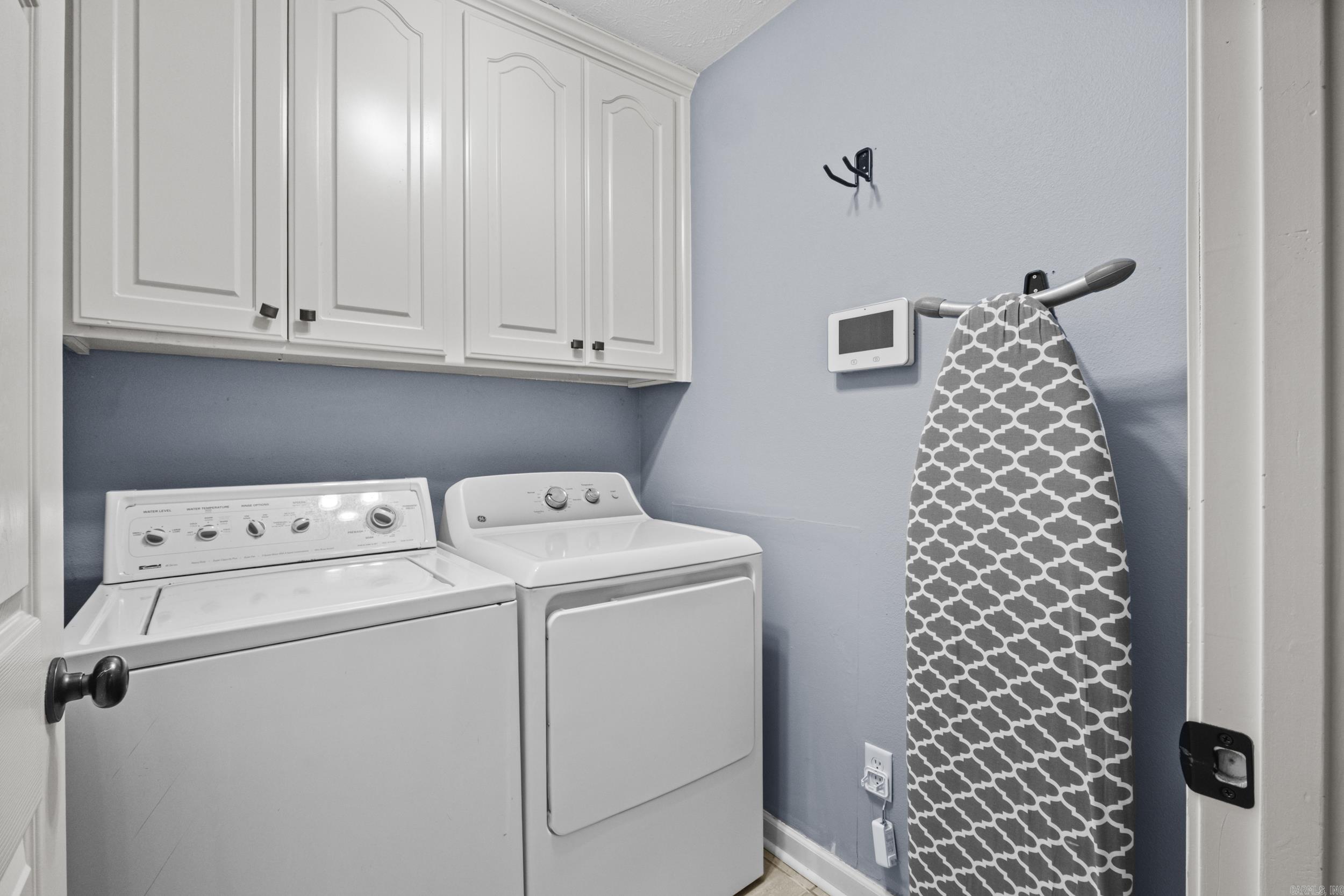 CARRIAGE COURT L - Residential