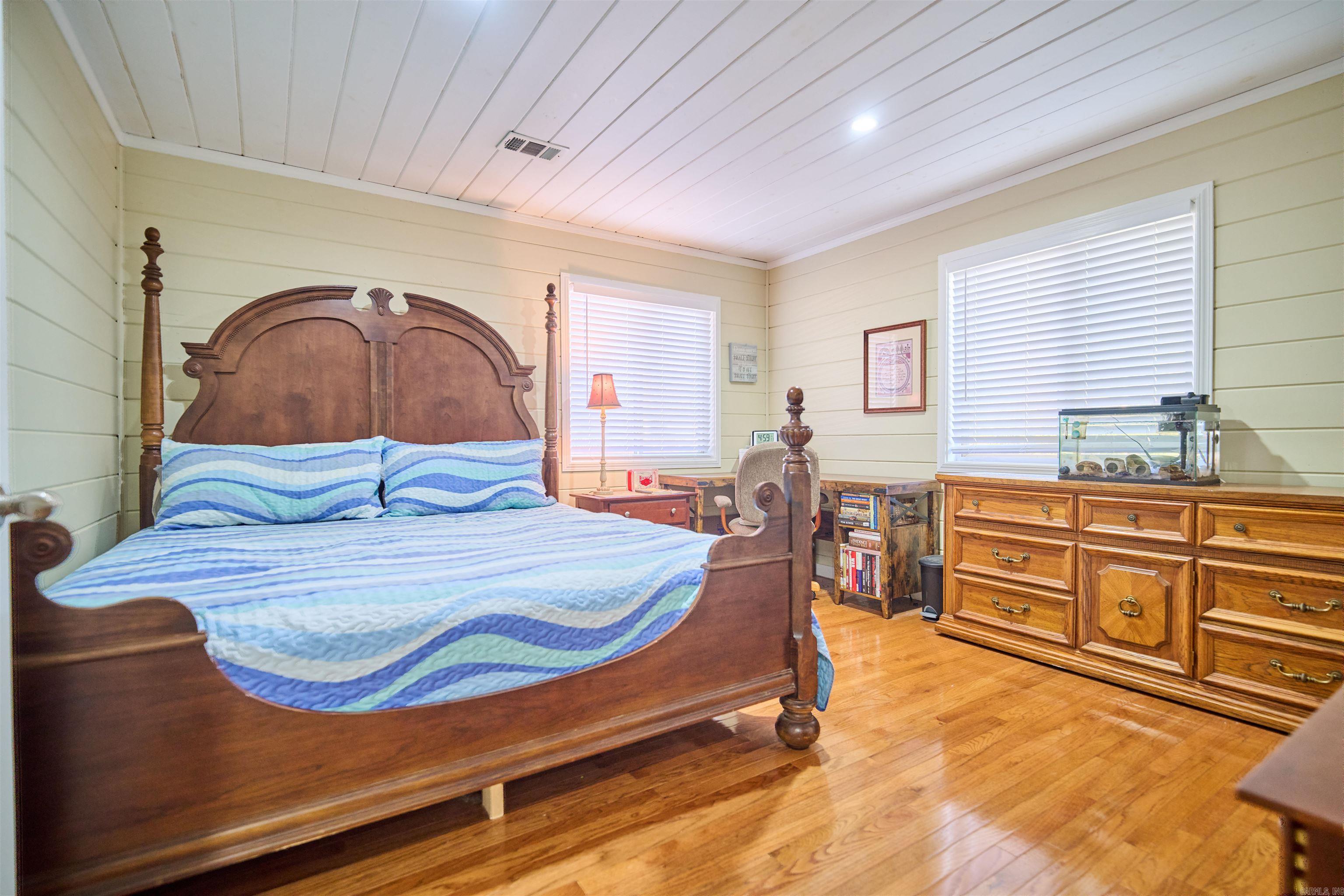 KIMA THIRD - Residential