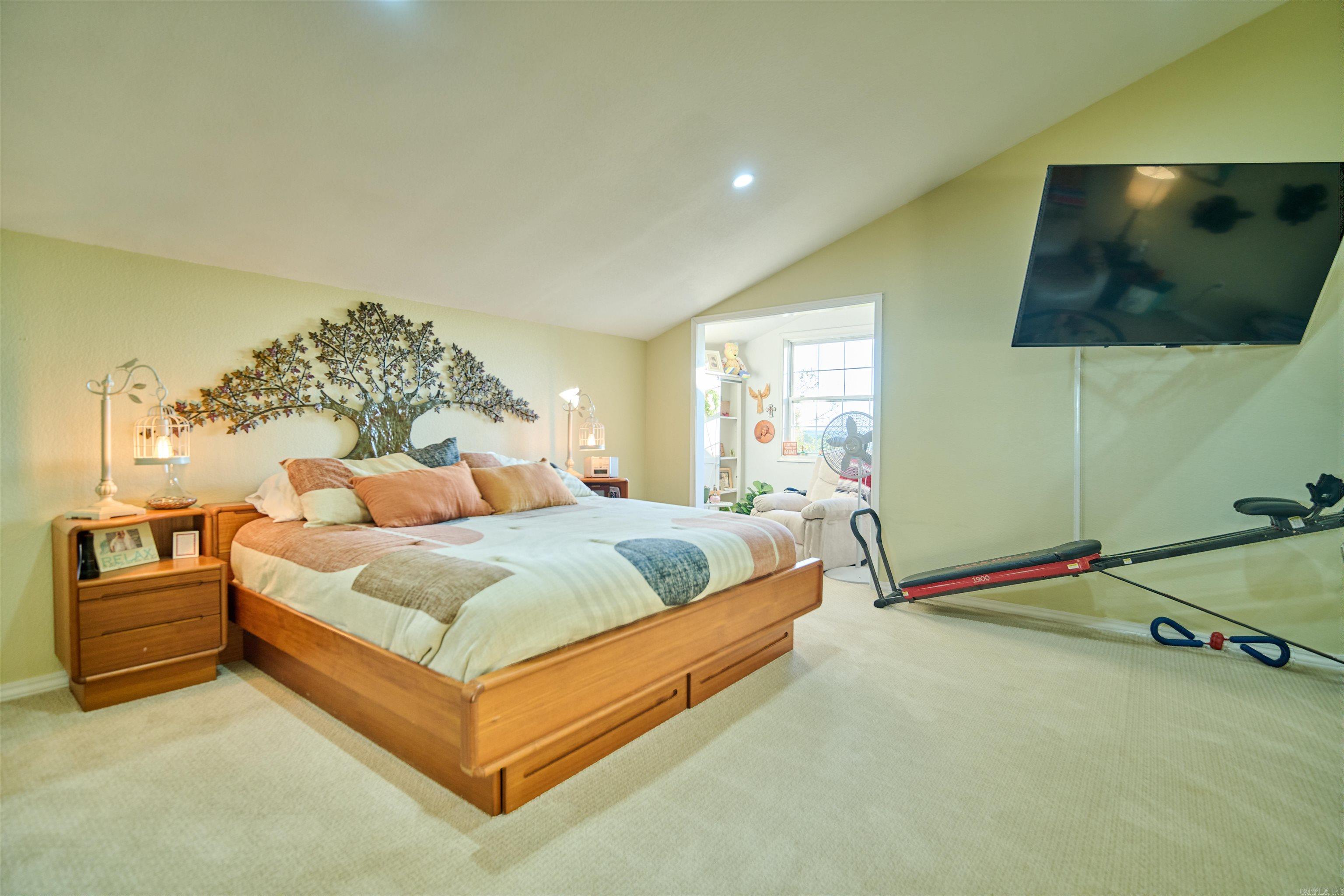 KIMA THIRD - Residential