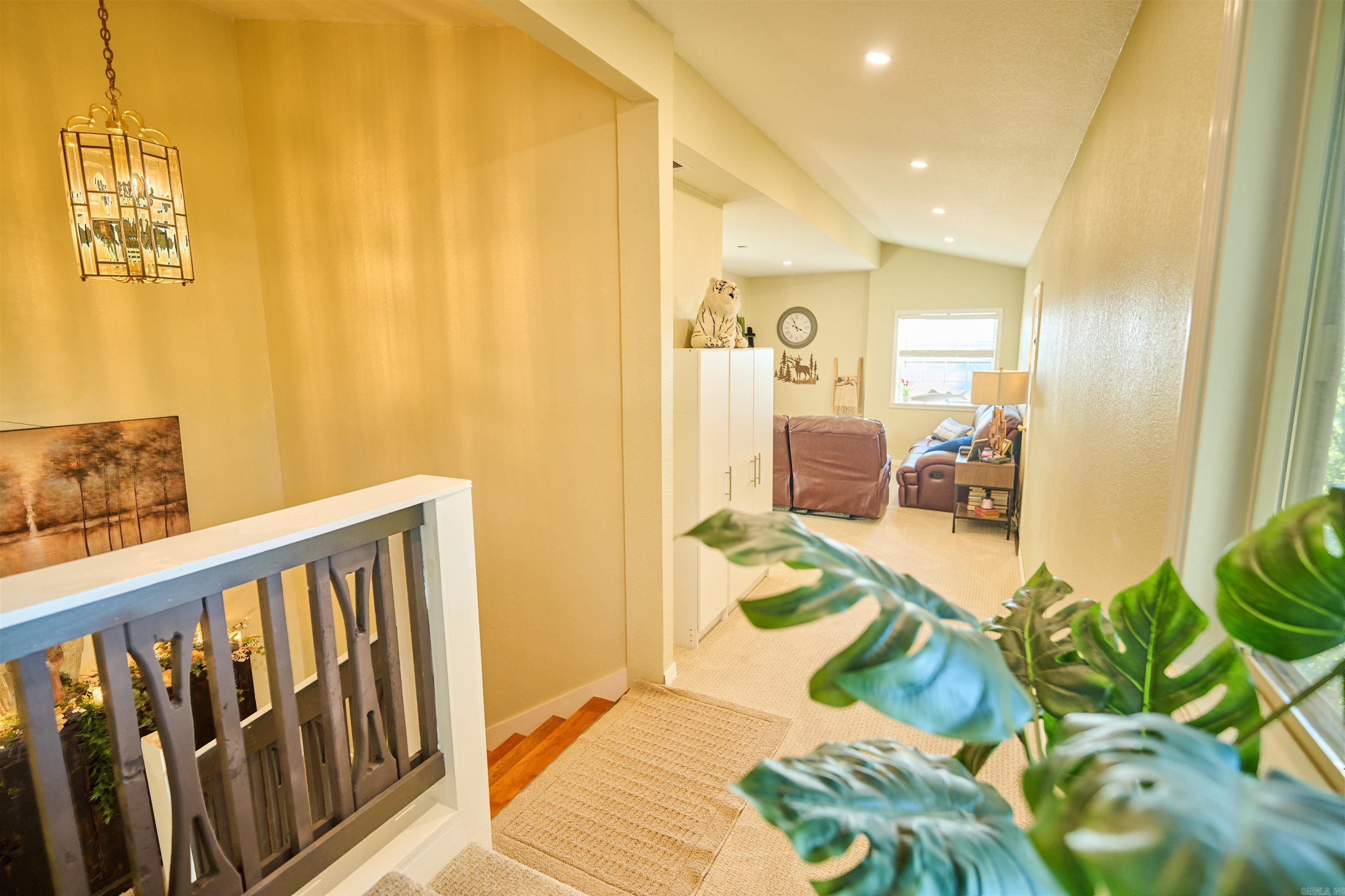 KIMA THIRD - Residential