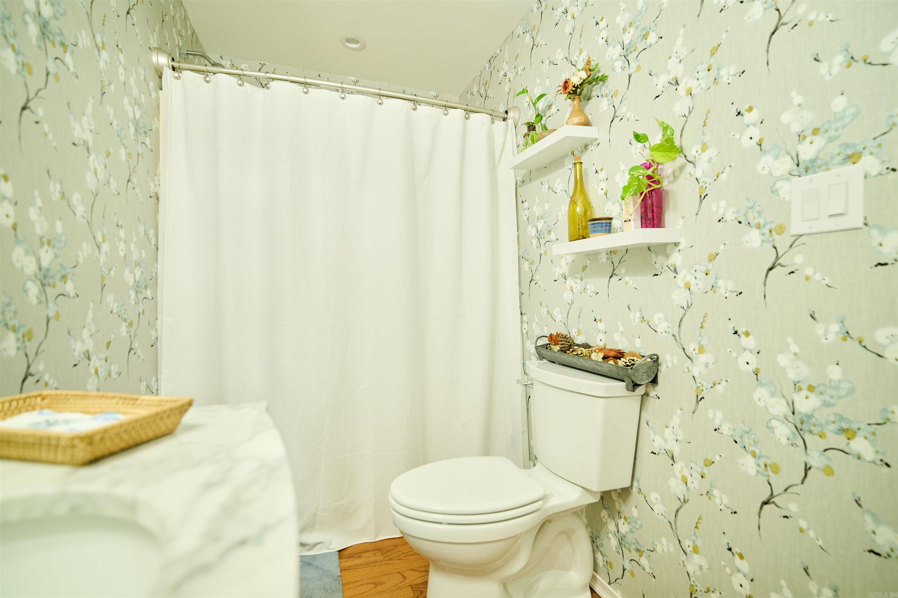 KIMA THIRD - Residential