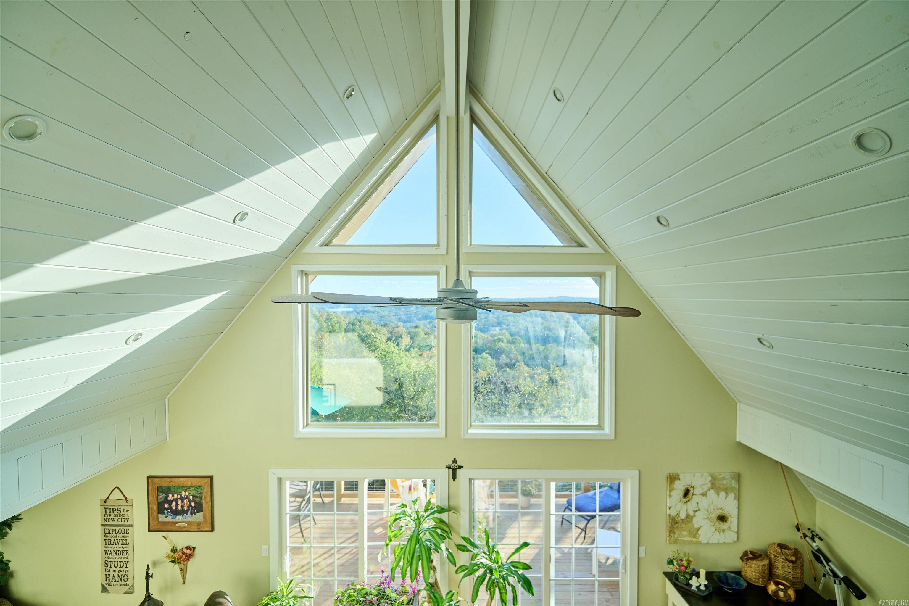 KIMA THIRD - Residential