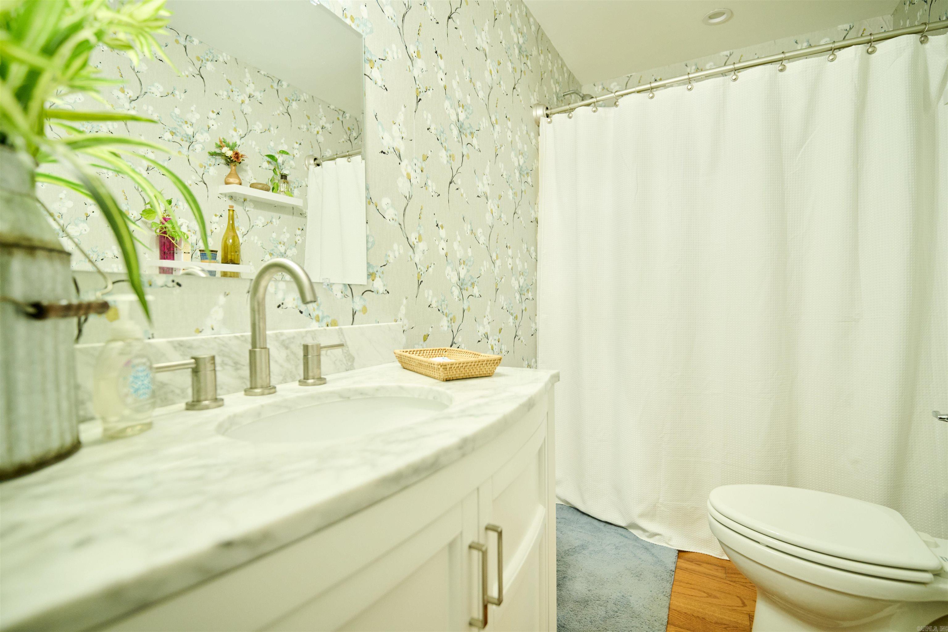 KIMA THIRD - Residential