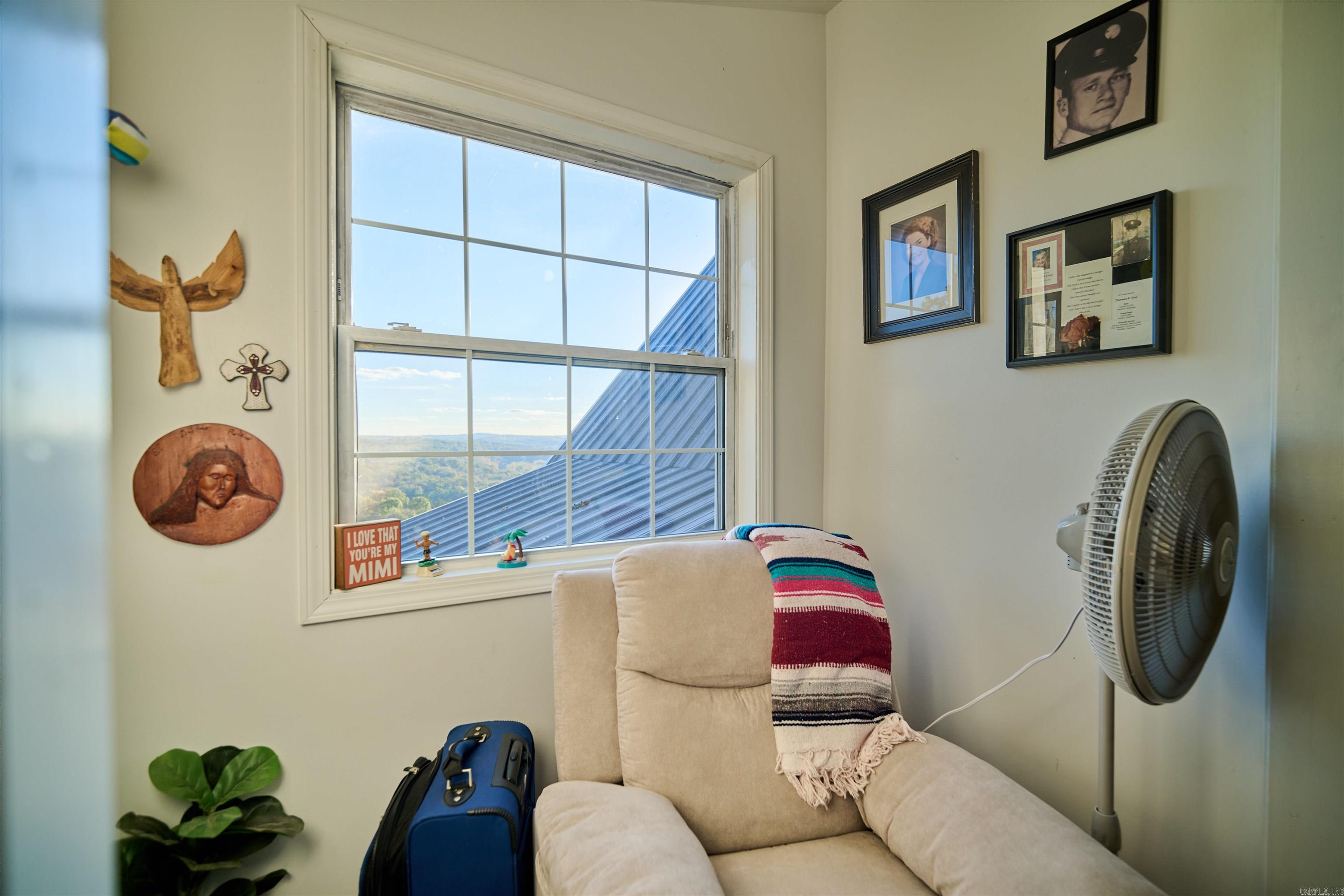 KIMA THIRD - Residential