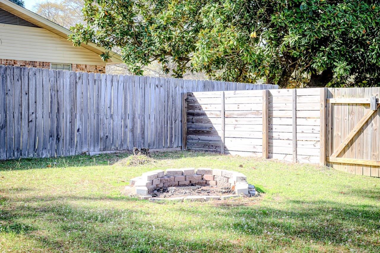 LEEWOOD ADDN - Residential