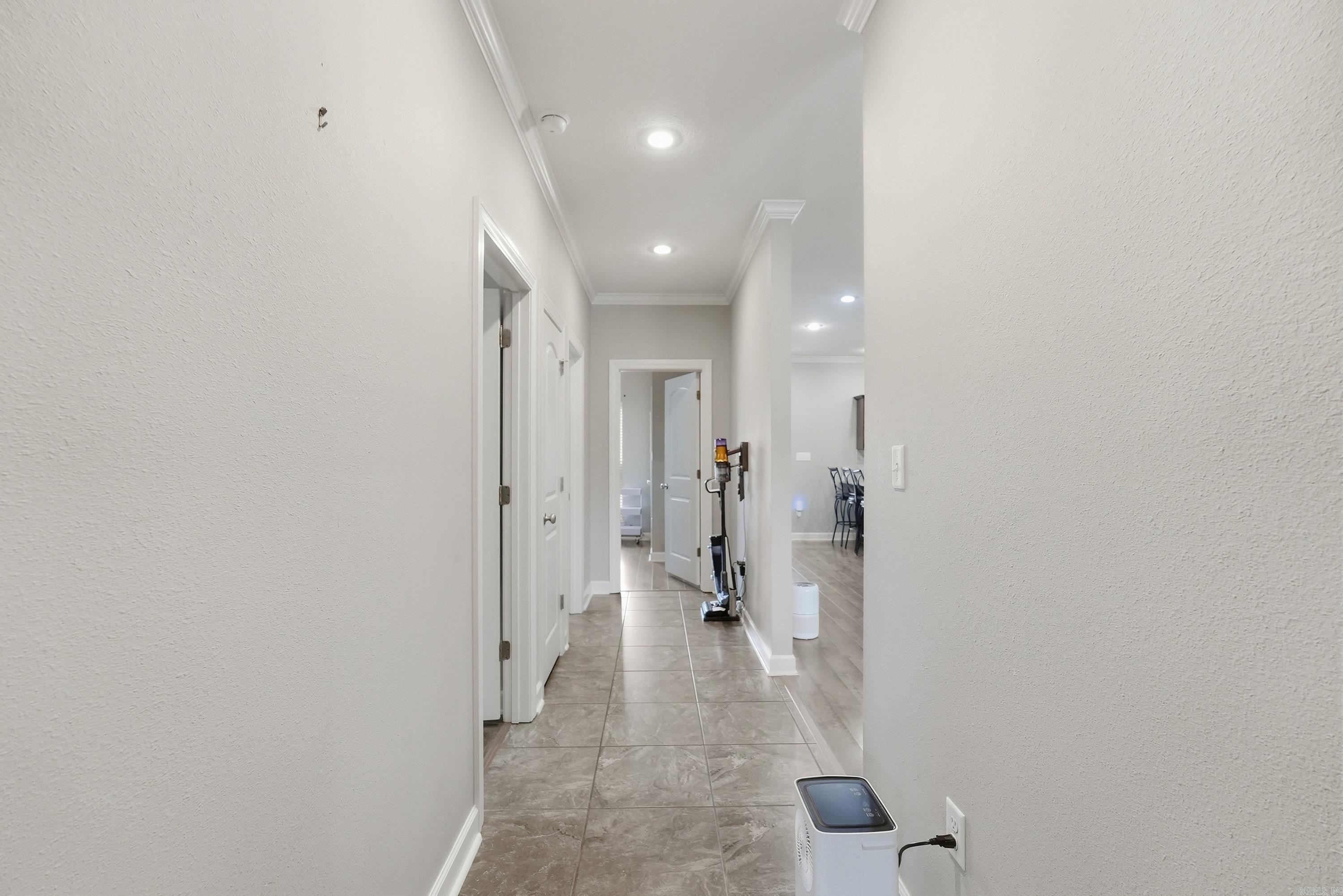 MAKENNA COVE - Residential