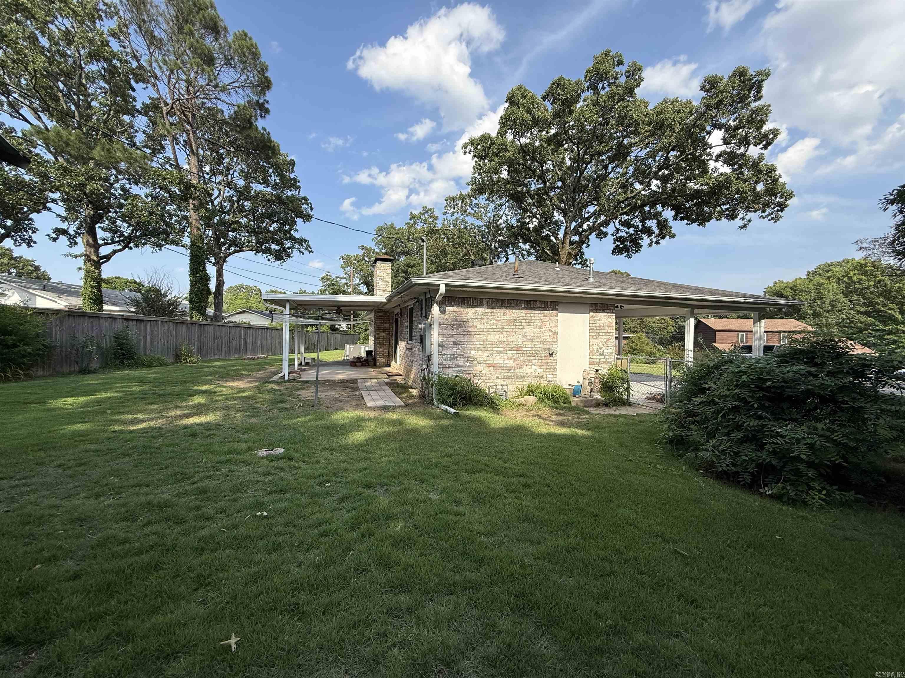 PIKE VIEW - Residential