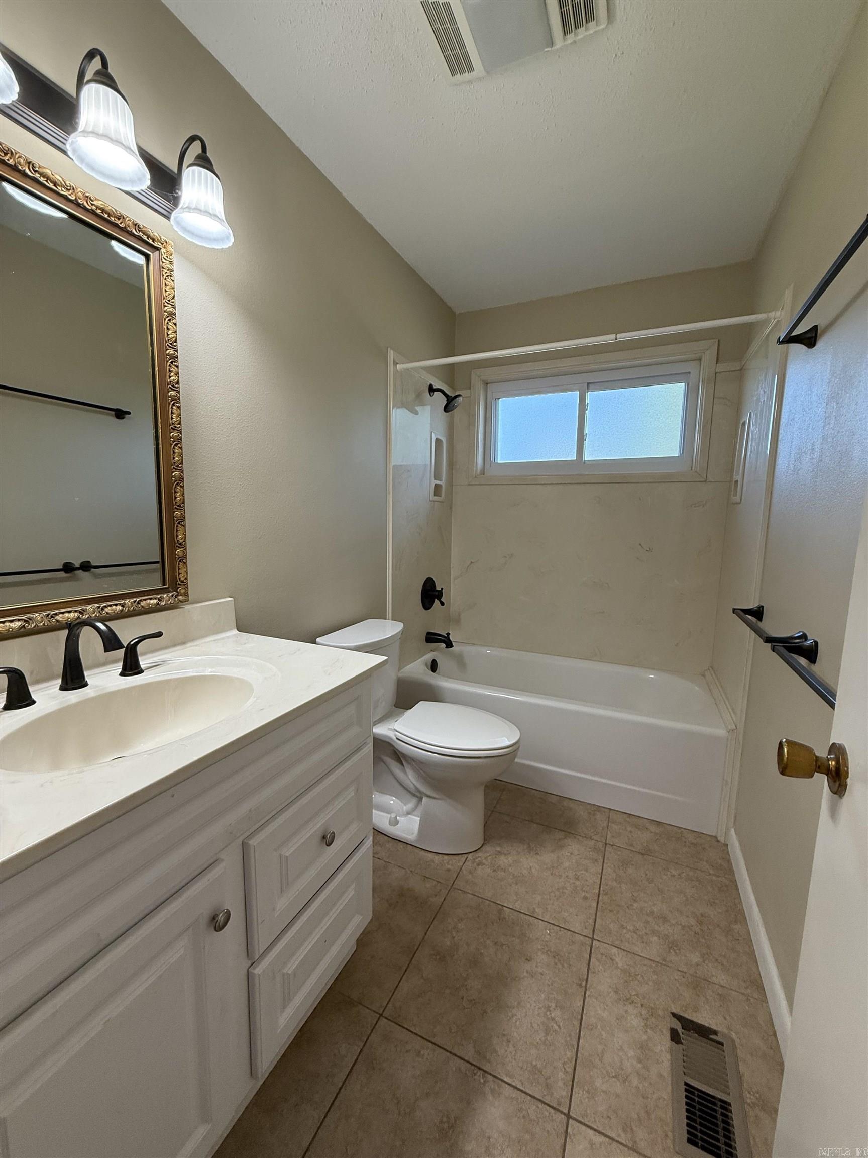 PIKE VIEW - Residential