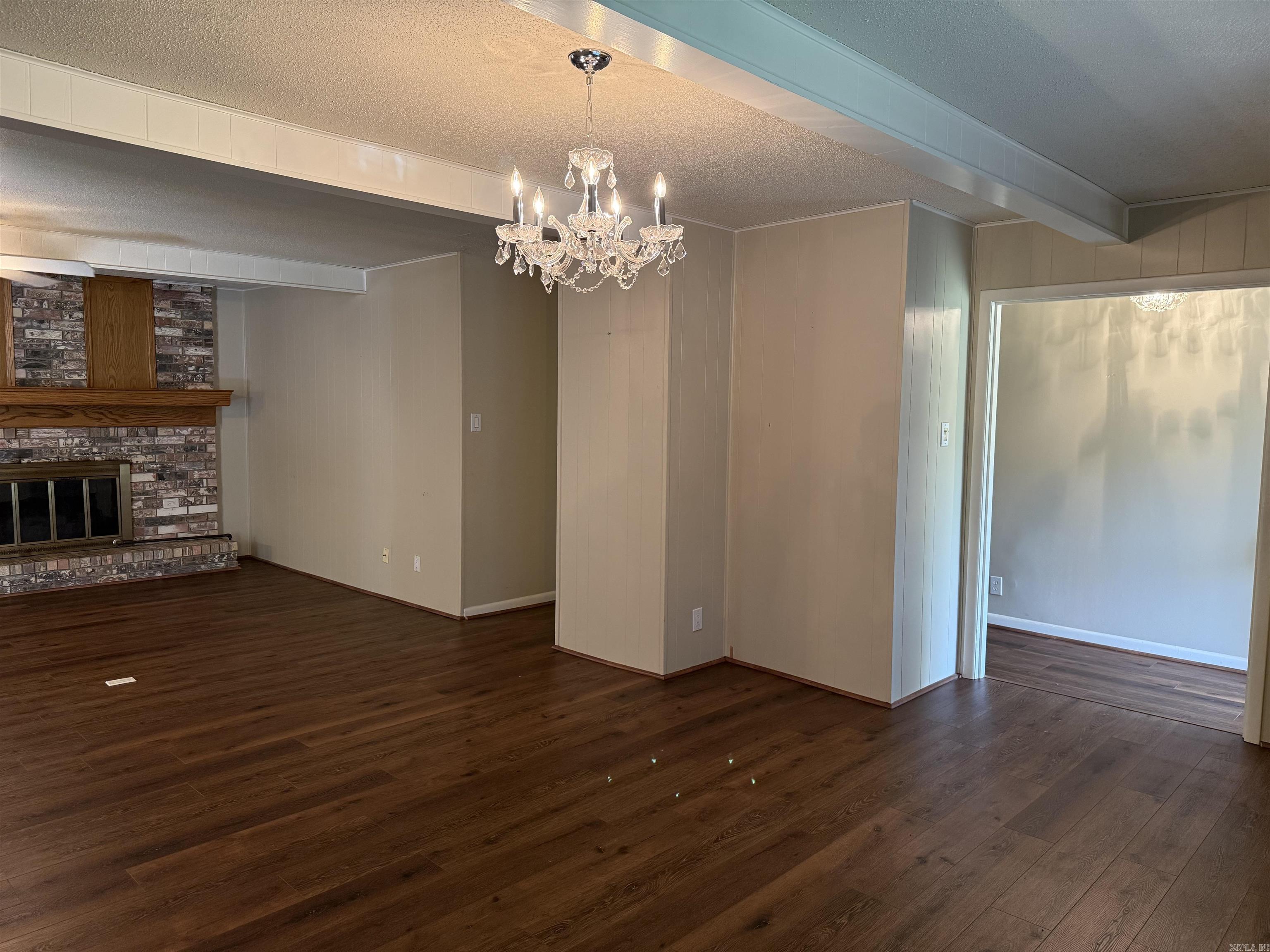 PIKE VIEW - Residential