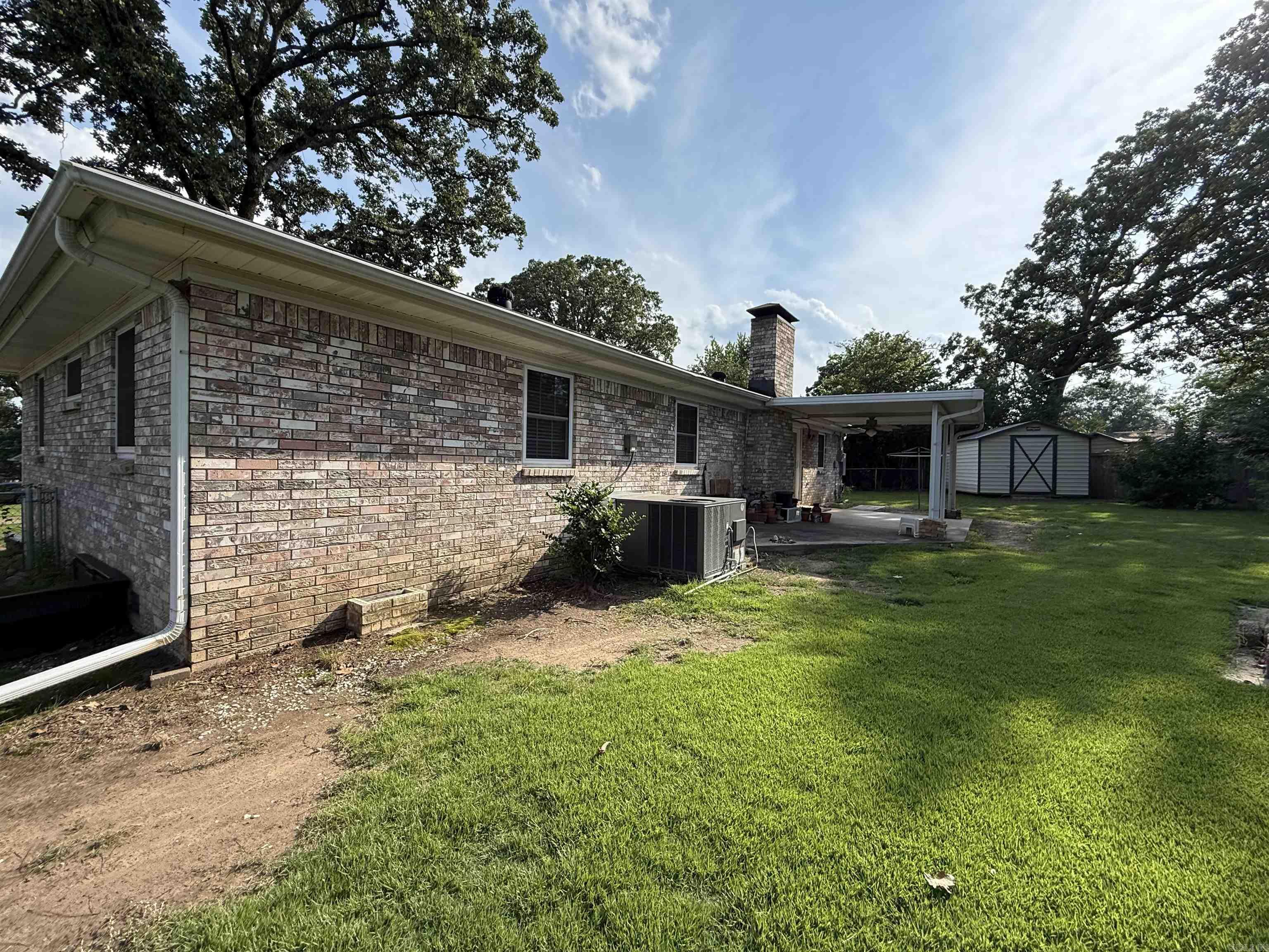 PIKE VIEW - Residential