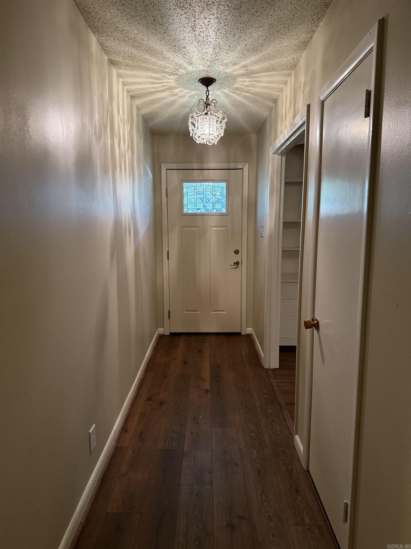 PIKE VIEW - Residential