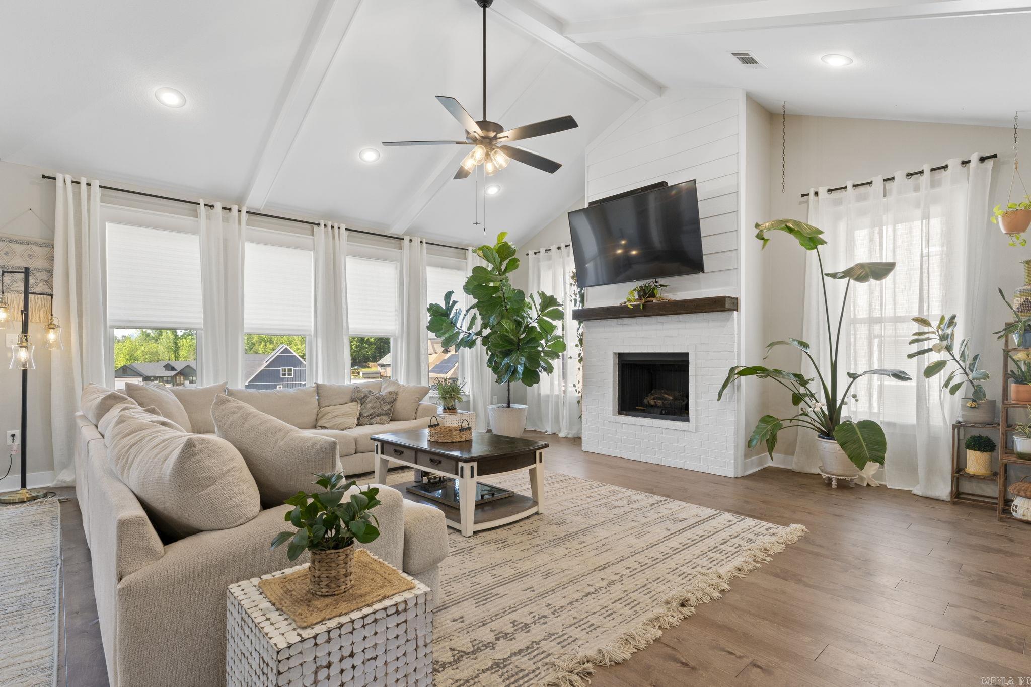 GRACE VILLAGE - Residential