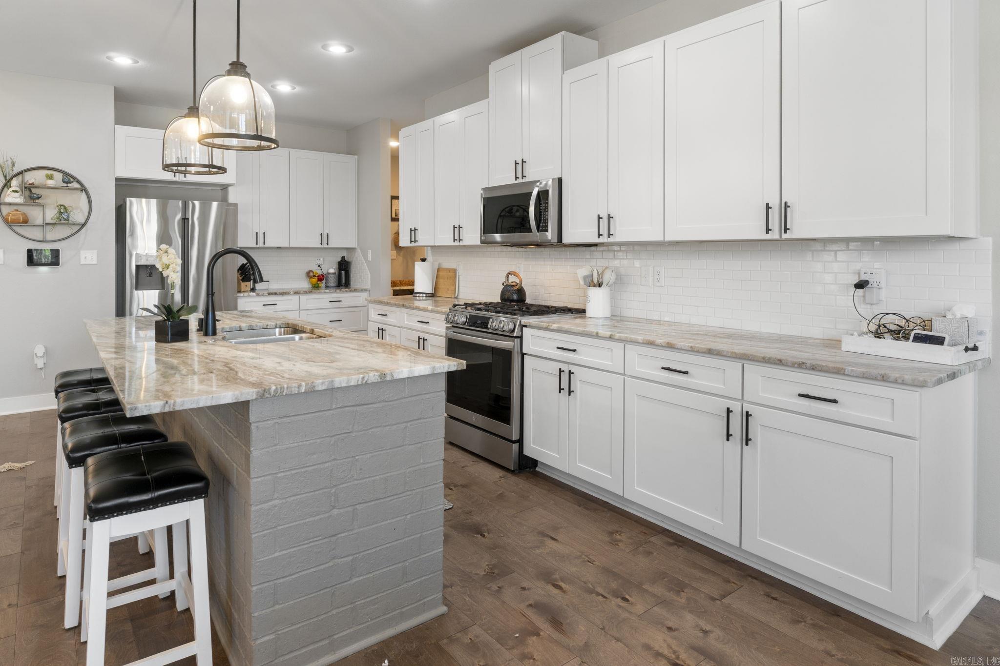 GRACE VILLAGE - Residential