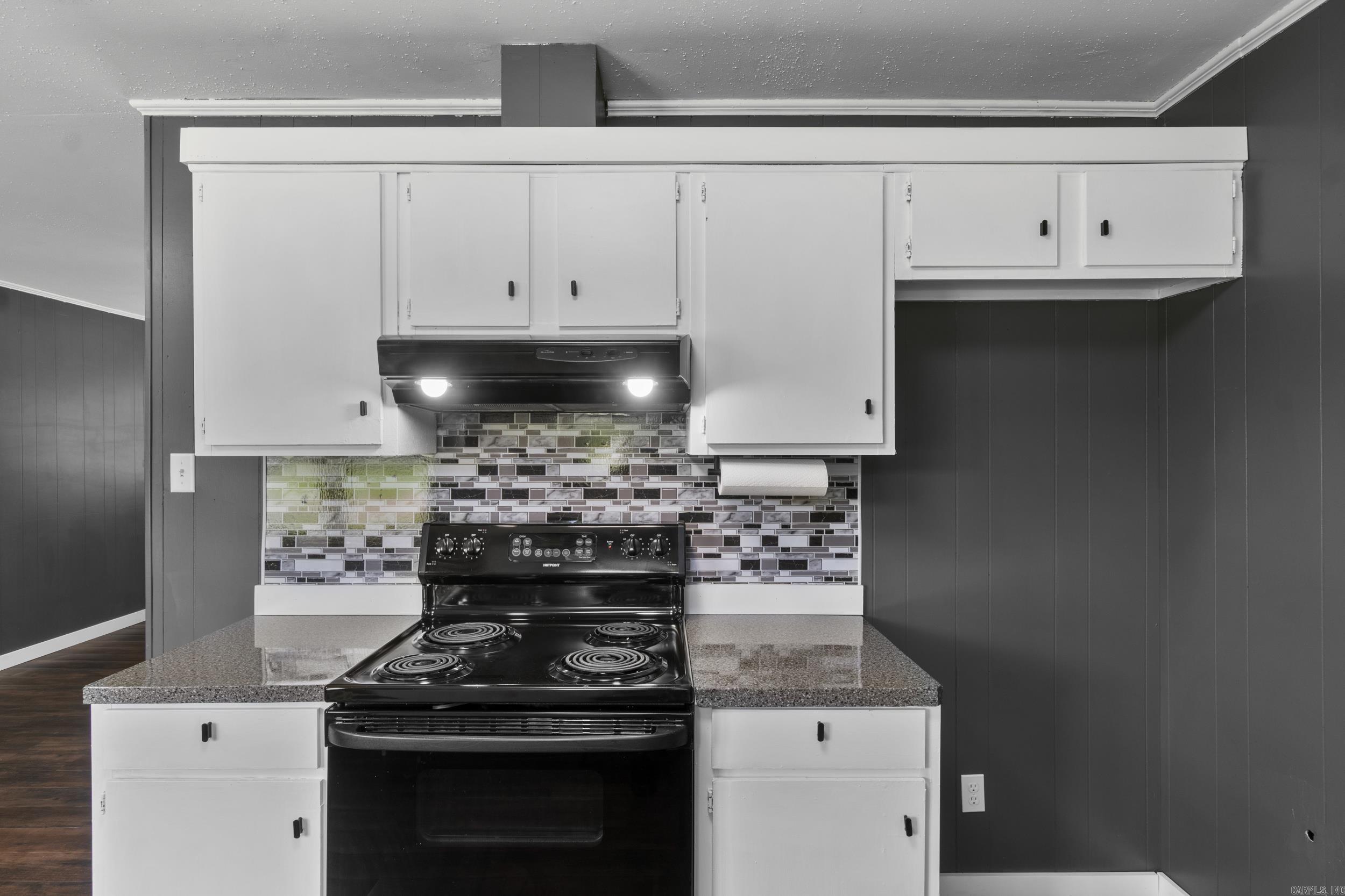 CEDAR CREST - Residential