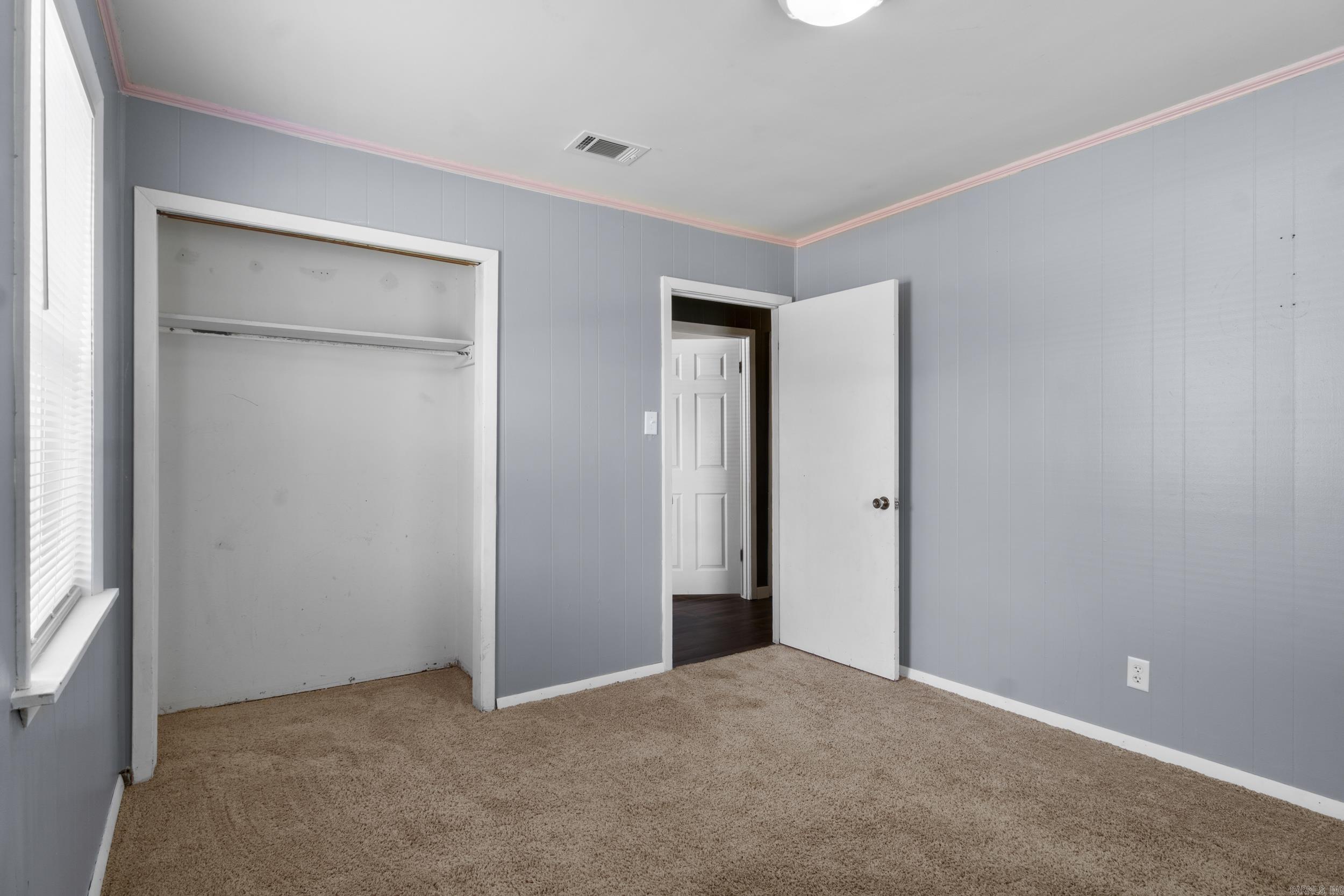 CEDAR CREST - Residential