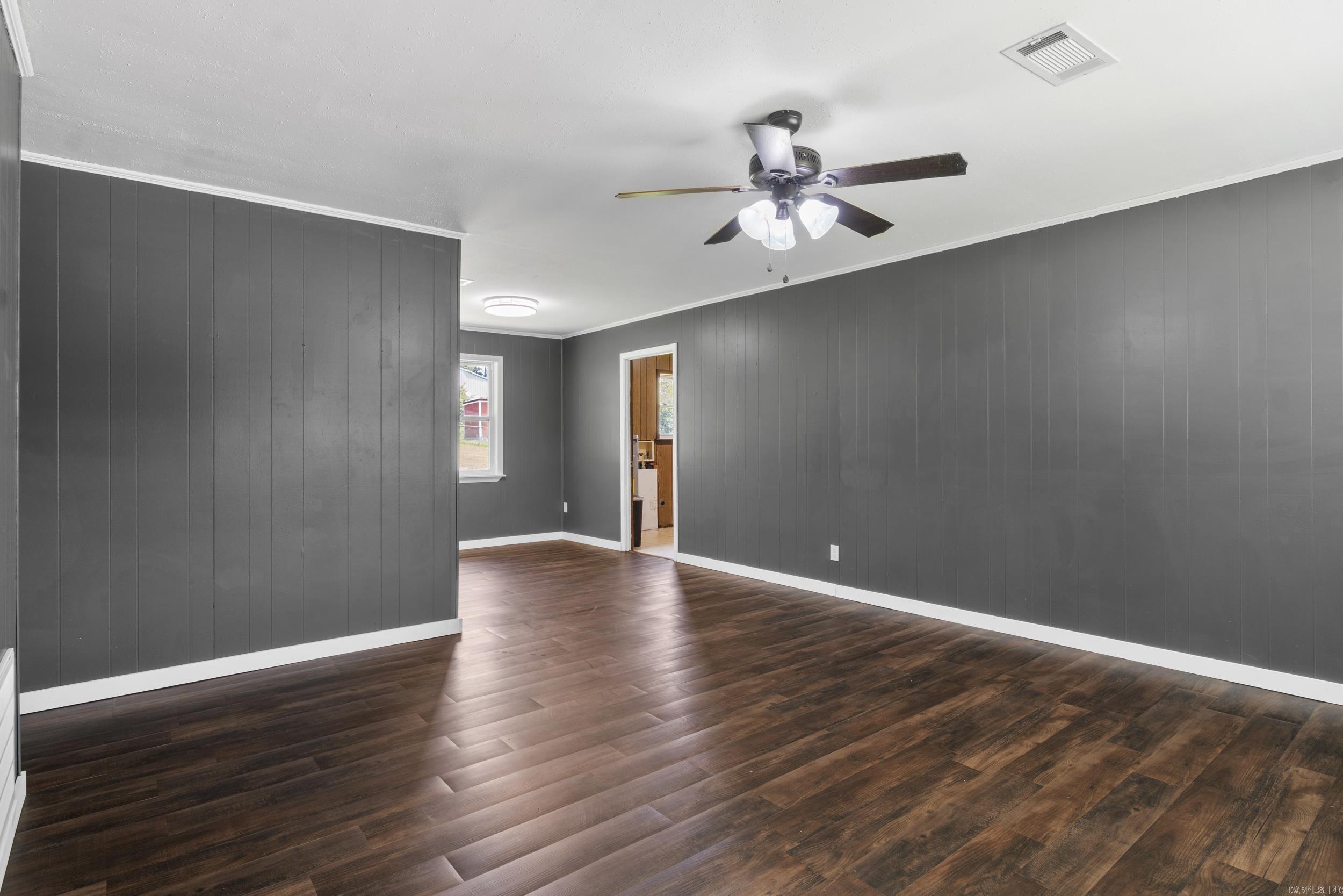 CEDAR CREST - Residential