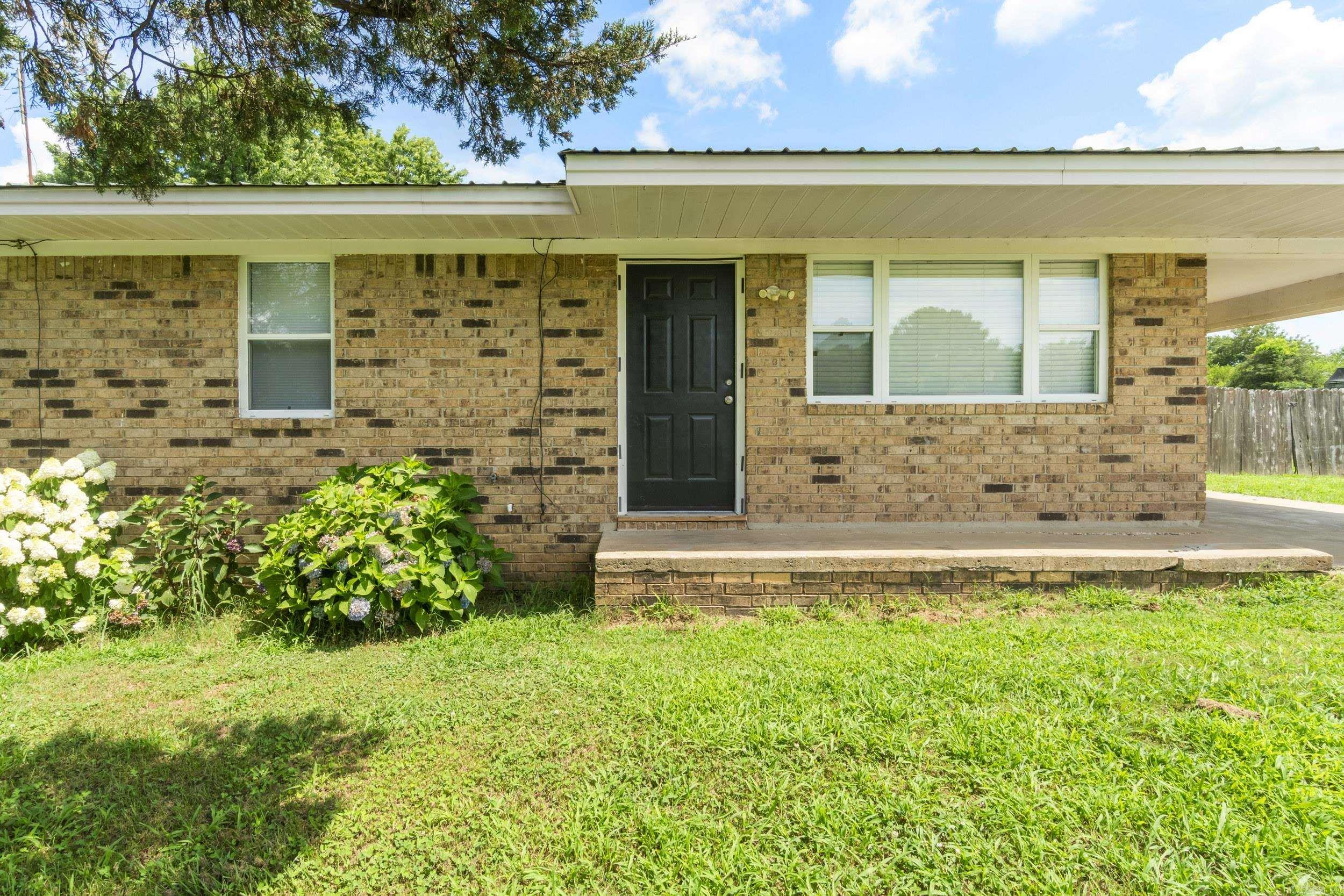 CEDAR CREST - Residential