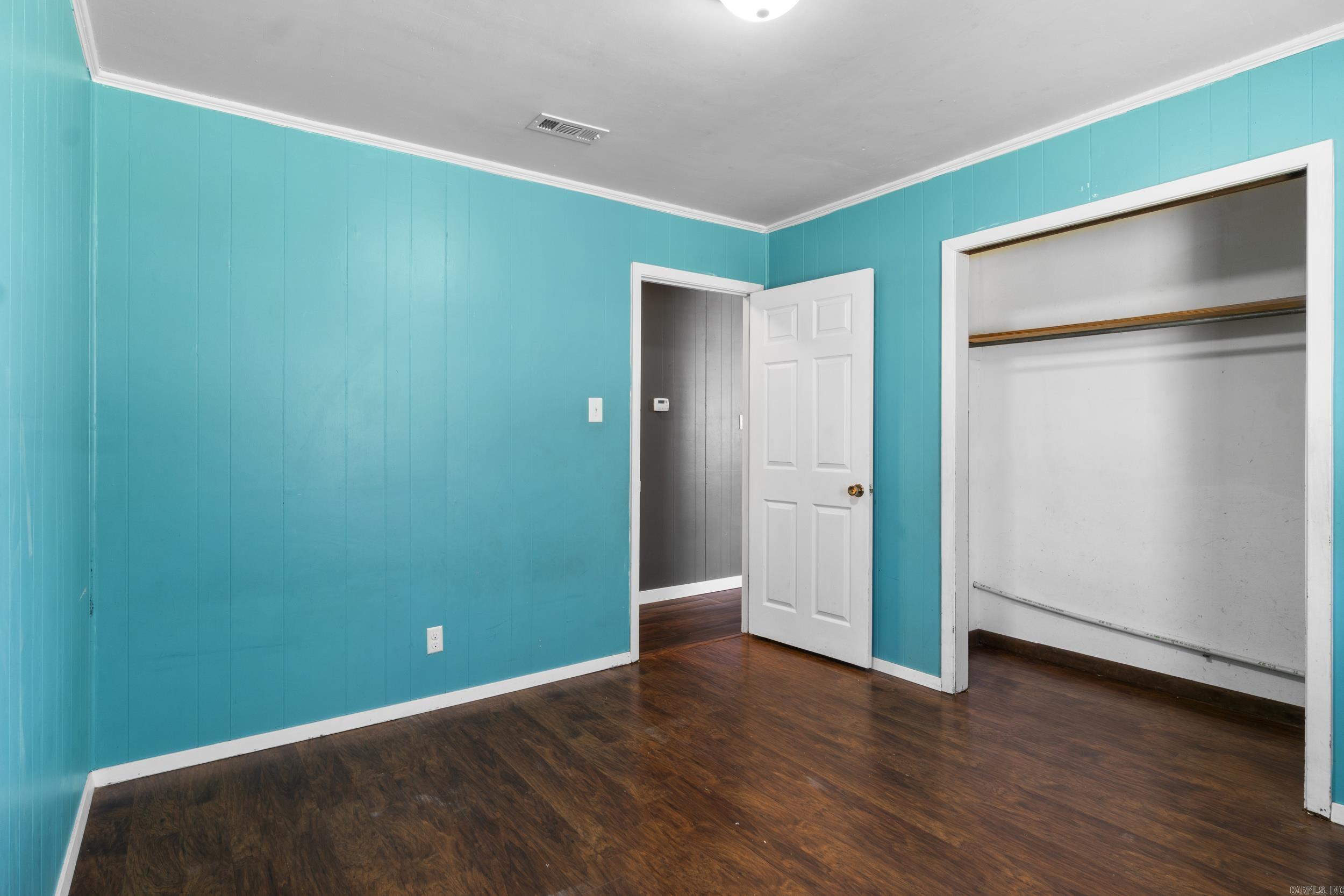 CEDAR CREST - Residential