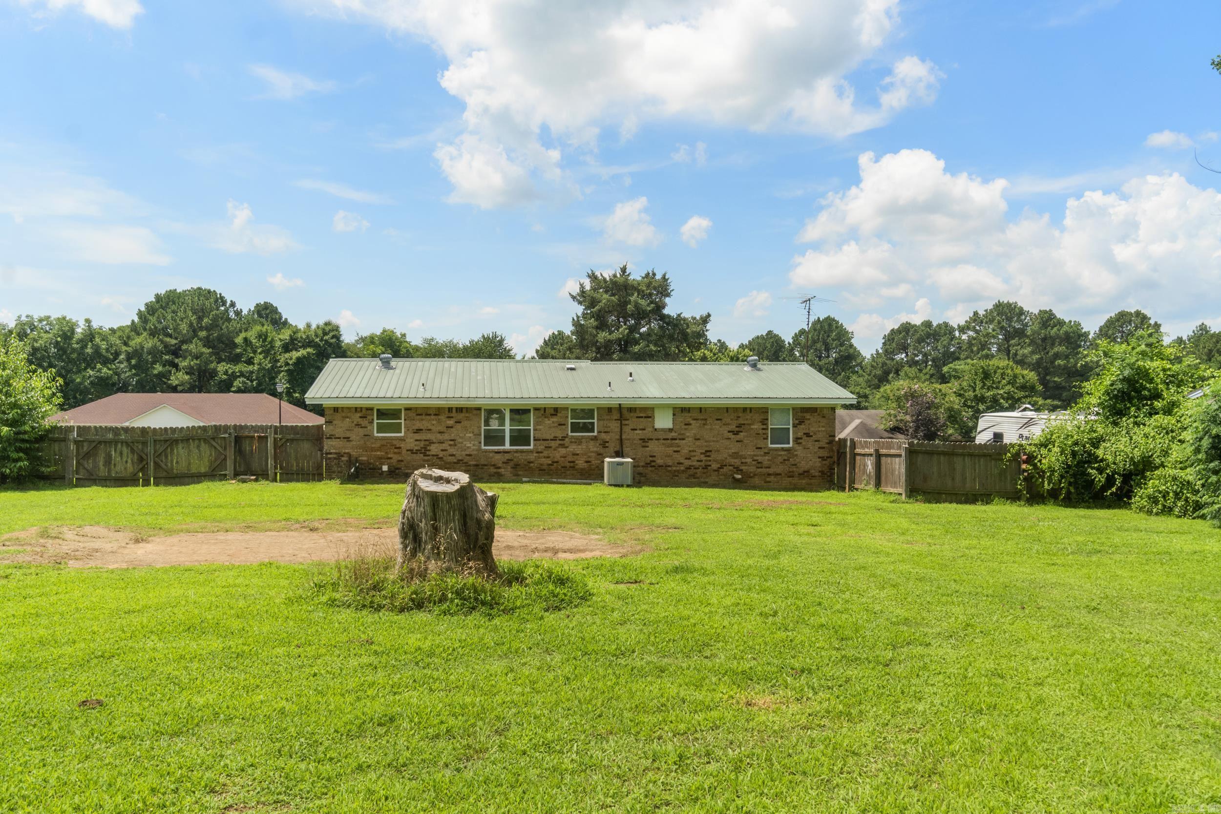 CEDAR CREST - Residential