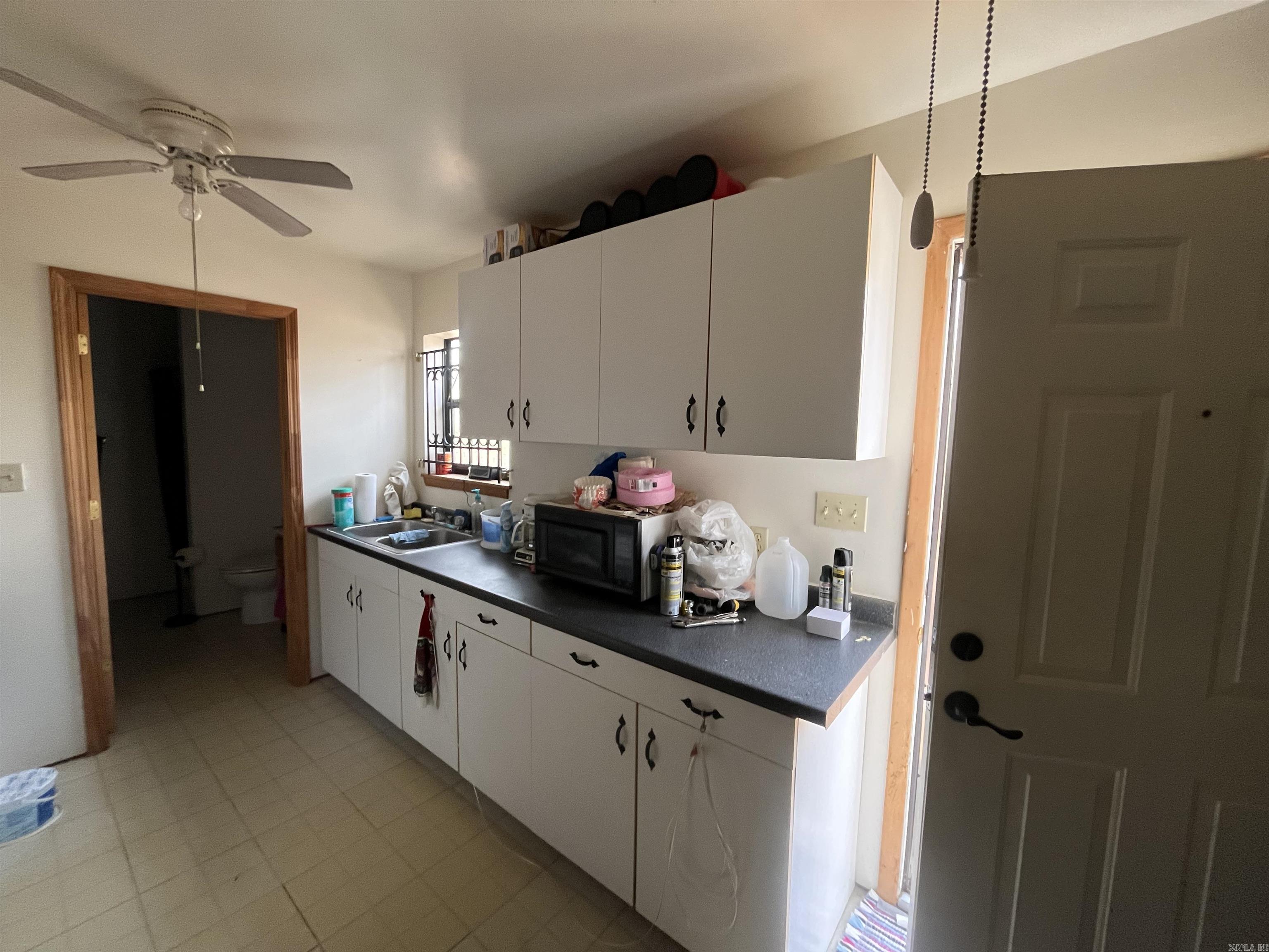 CLINTON - Residential