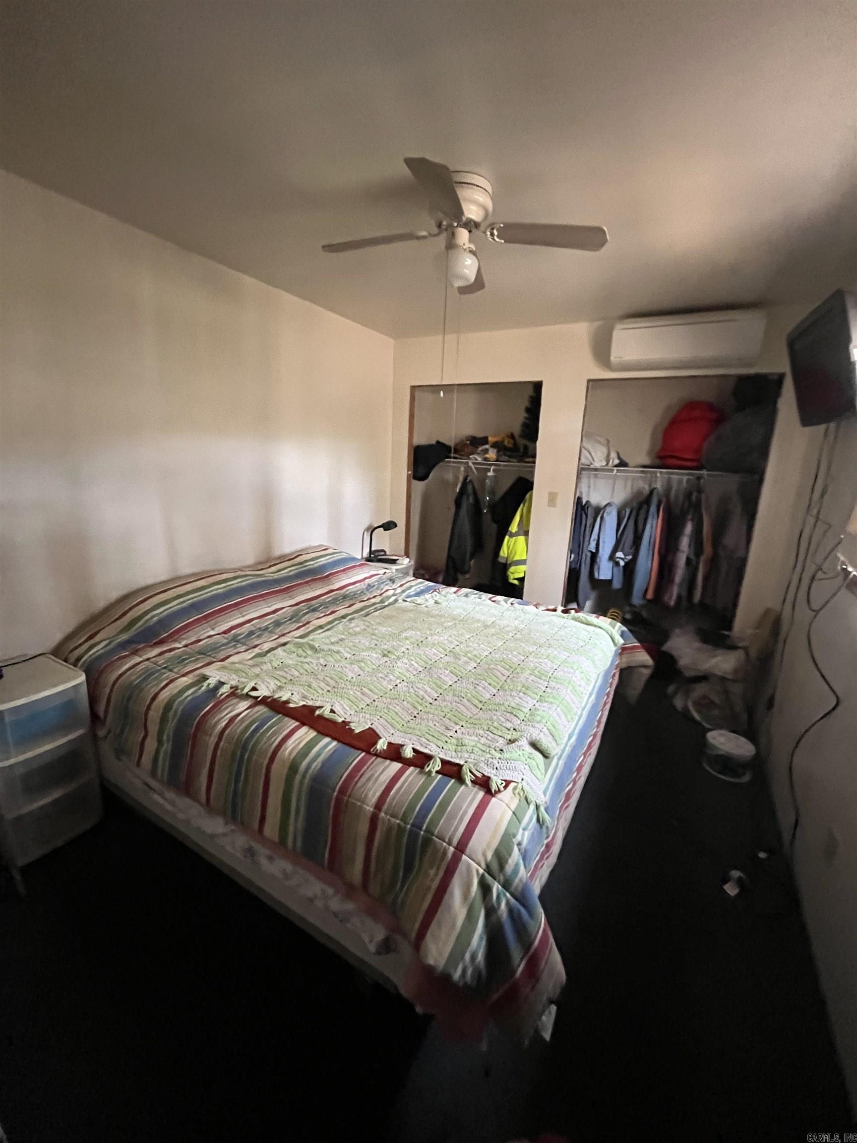 CLINTON - Residential