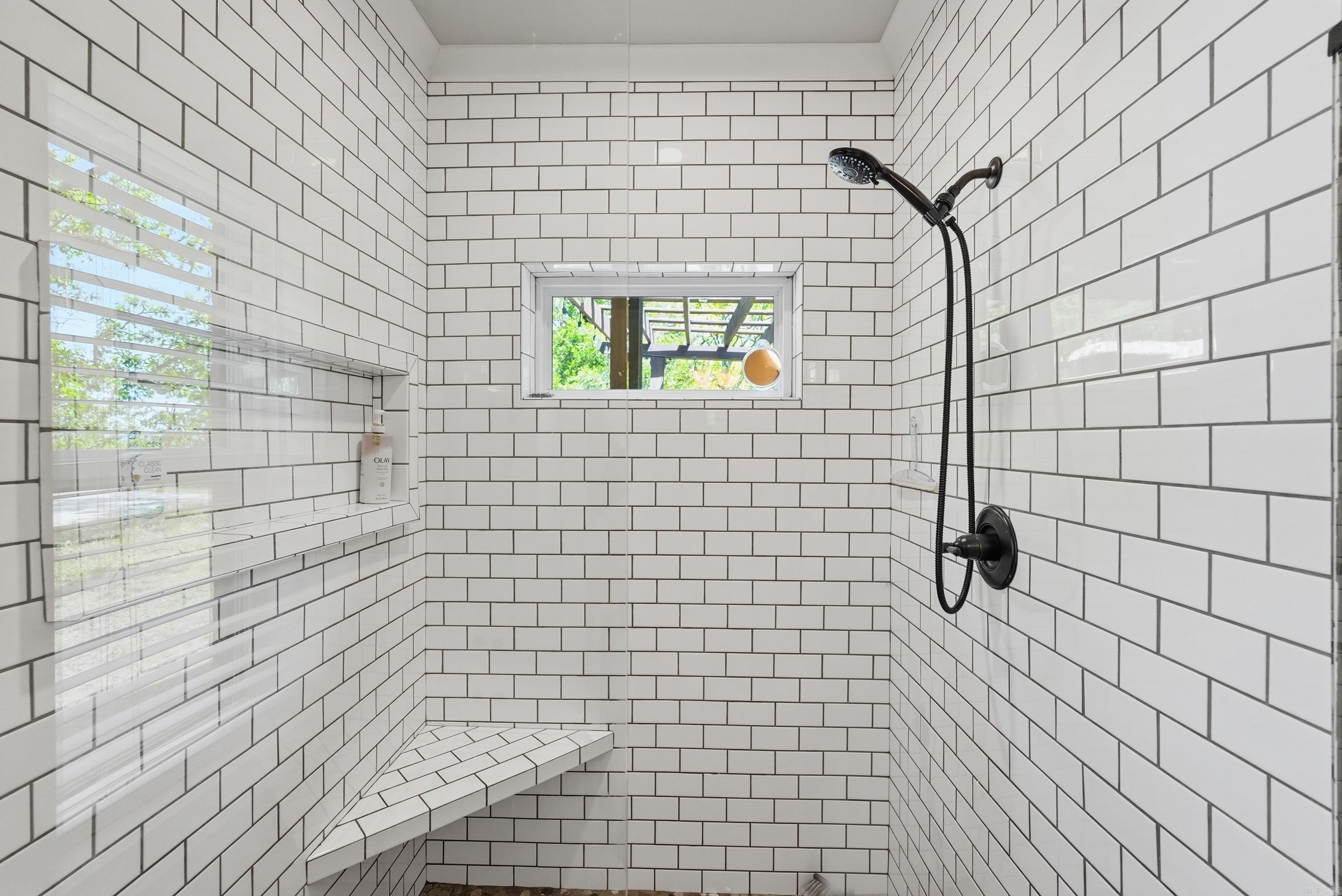 GRAND VIEW HEIGHTS - Residential