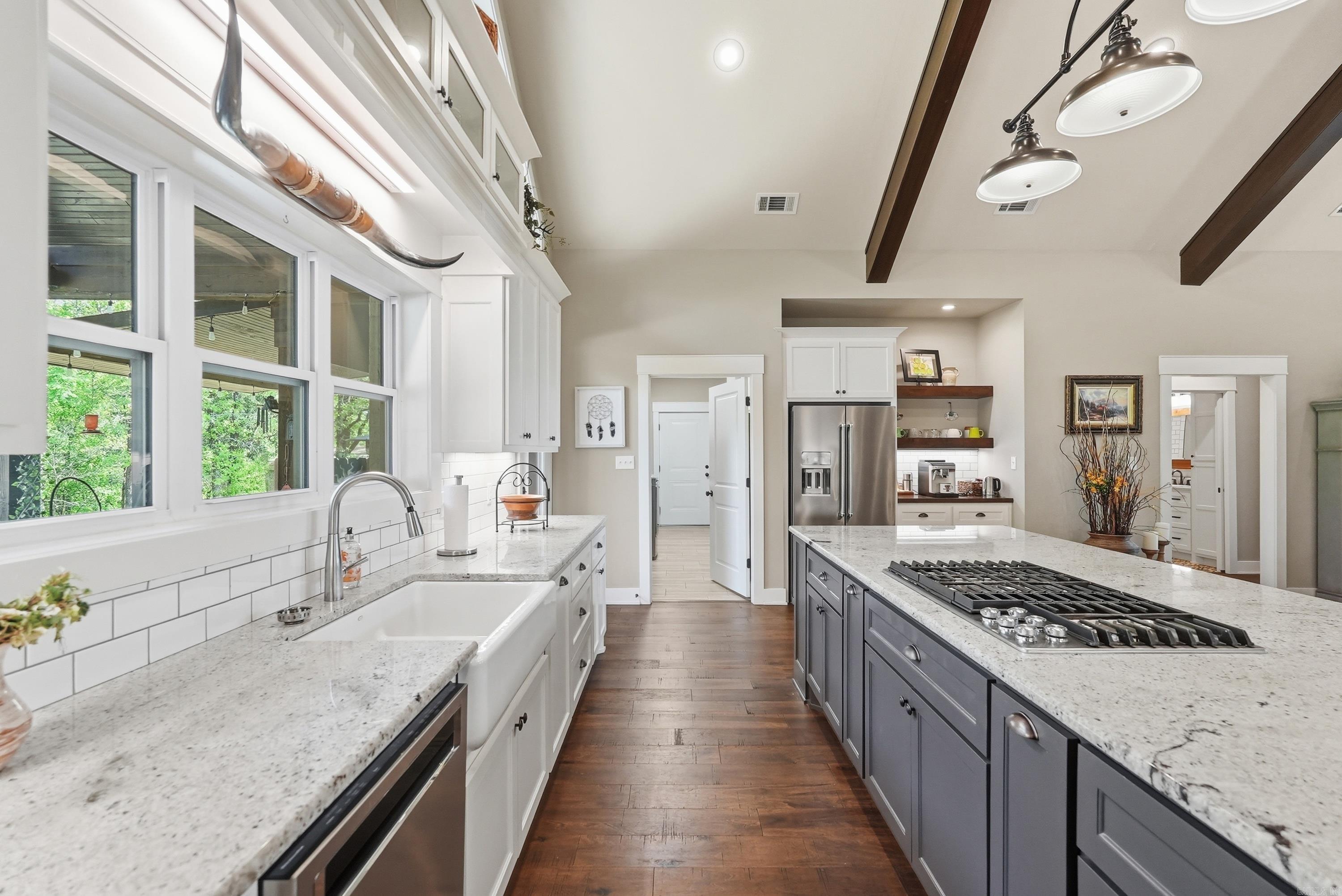 GRAND VIEW HEIGHTS - Residential