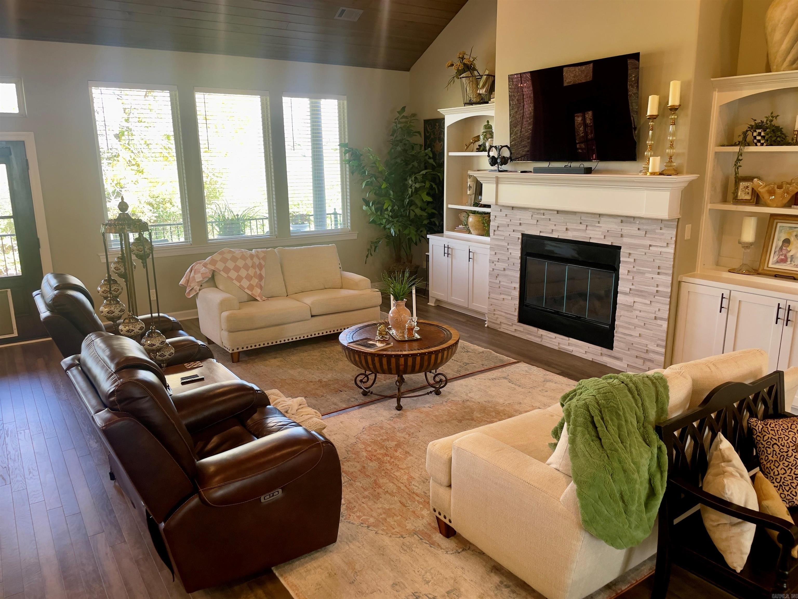 Glencairn - Residential