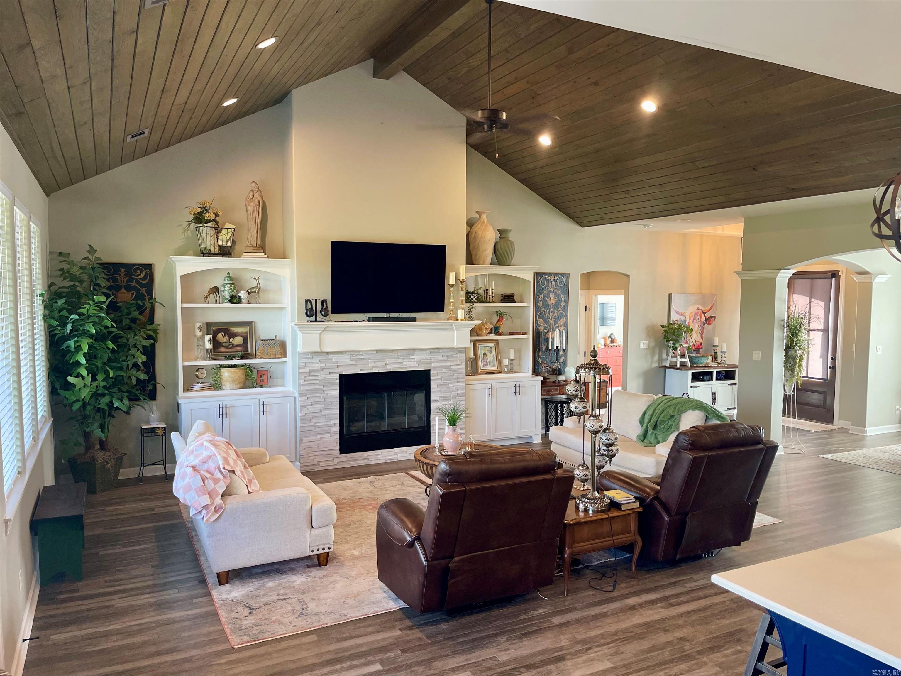 Glencairn - Residential