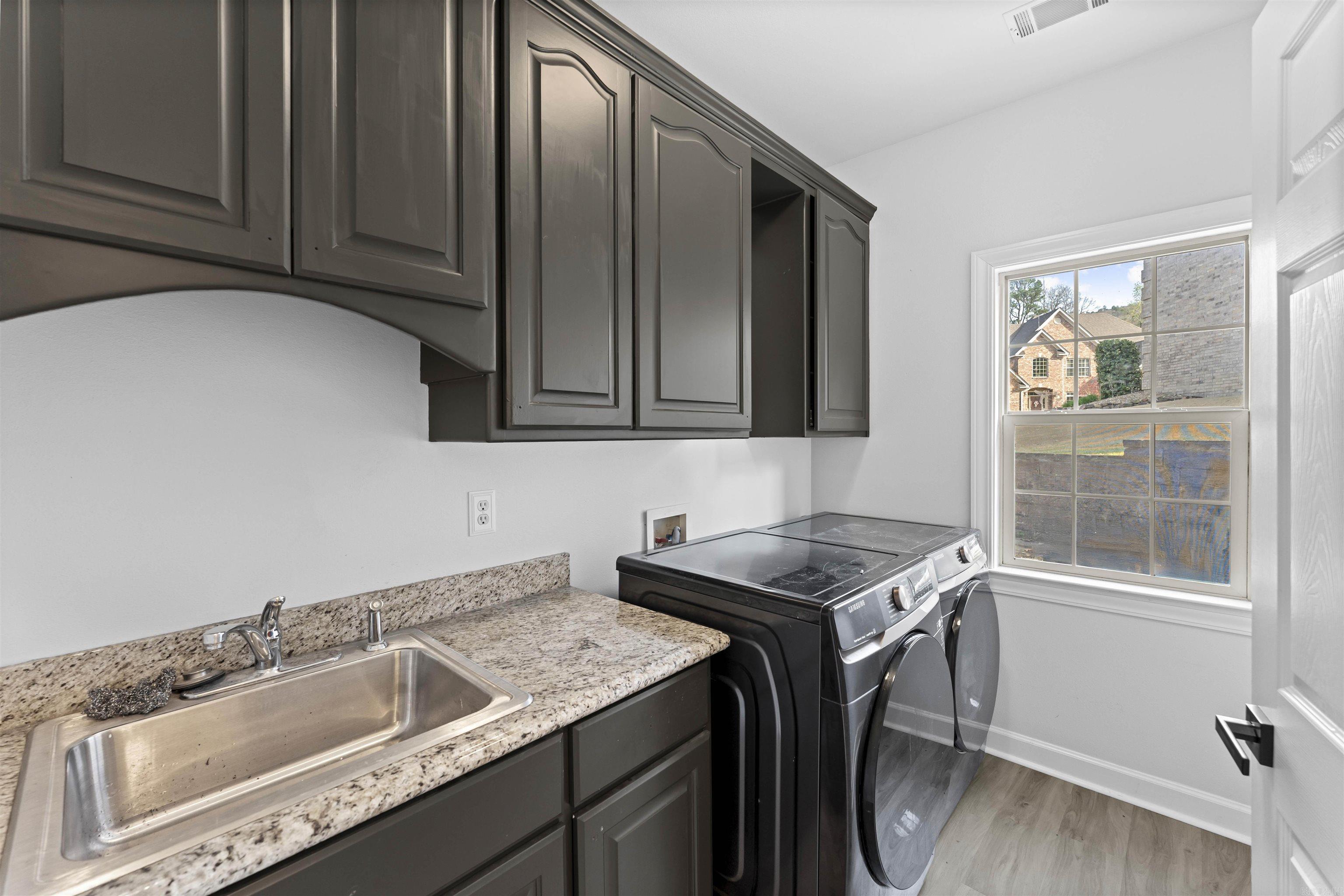 CHENAL VALLEY CHALAMONT PLACE - Residential