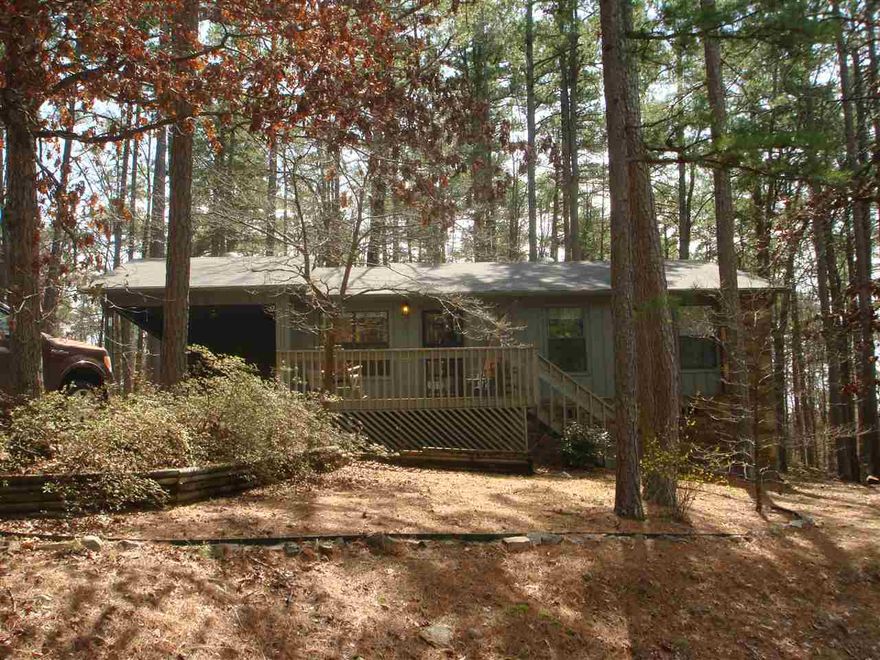 Looking for all the Village amenities without the high prices.  Check out this 3b/2b home within minutes of the front gate.  Home features front and back decks, open floor plan, extra large laundry room, and so much more.