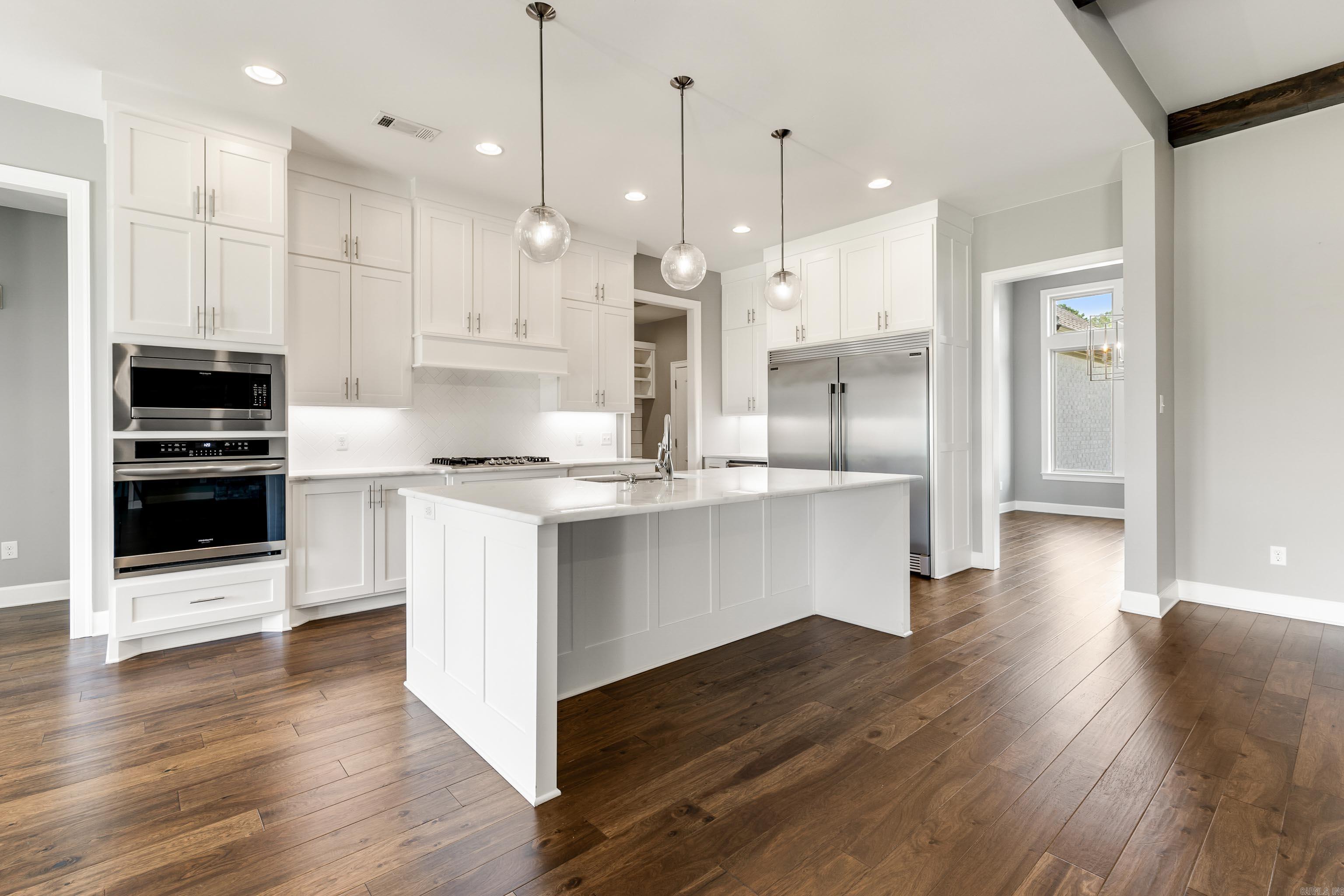 THE VINEYARD - Residential