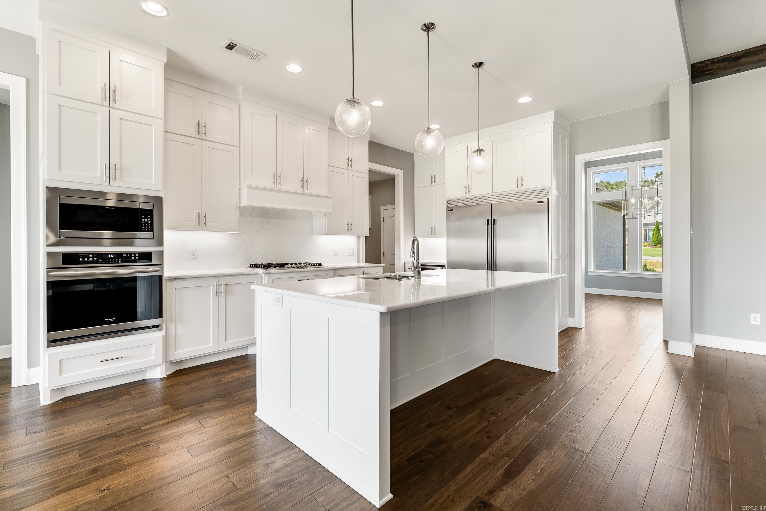 THE VINEYARD - Residential