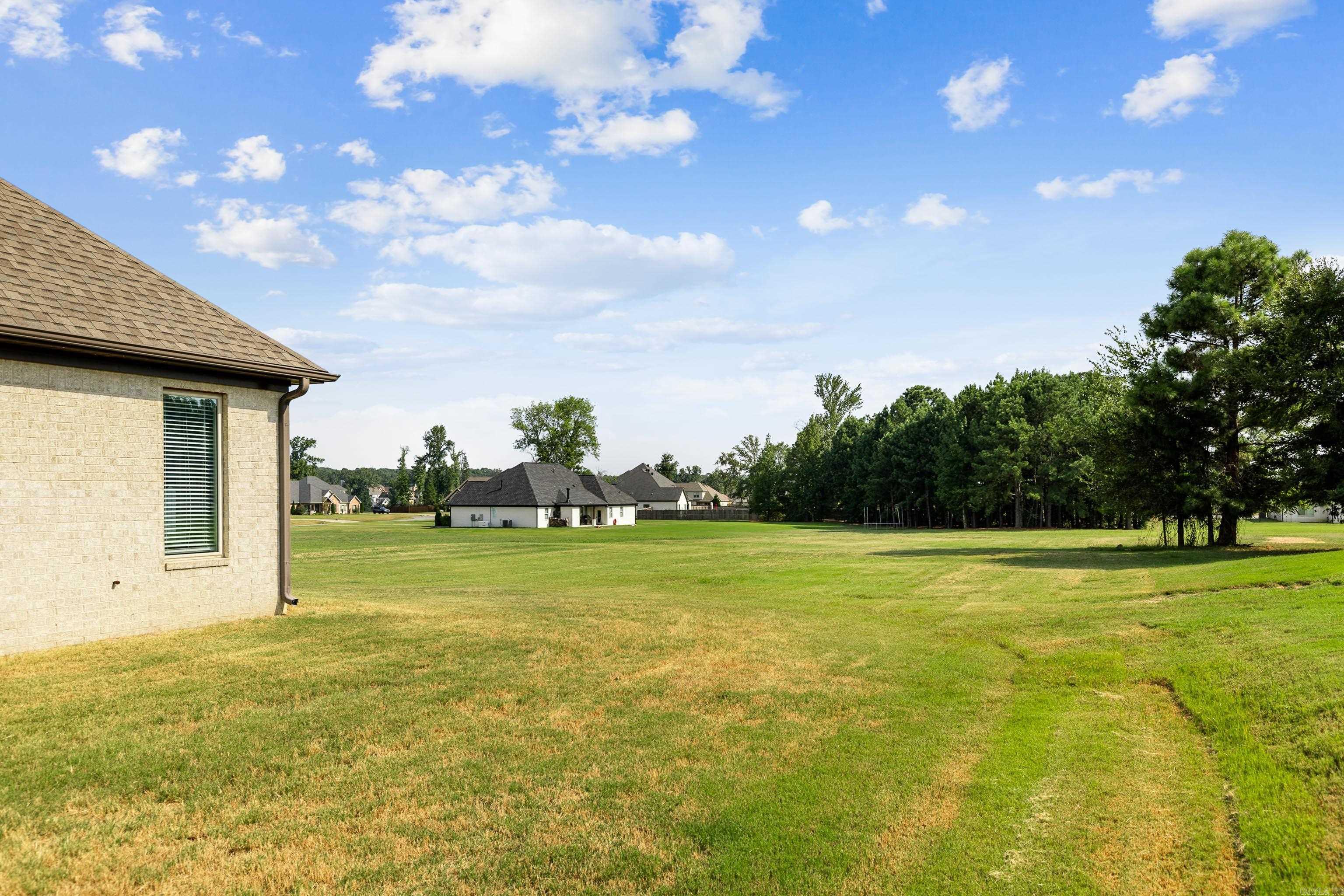 THE VINEYARD - Residential